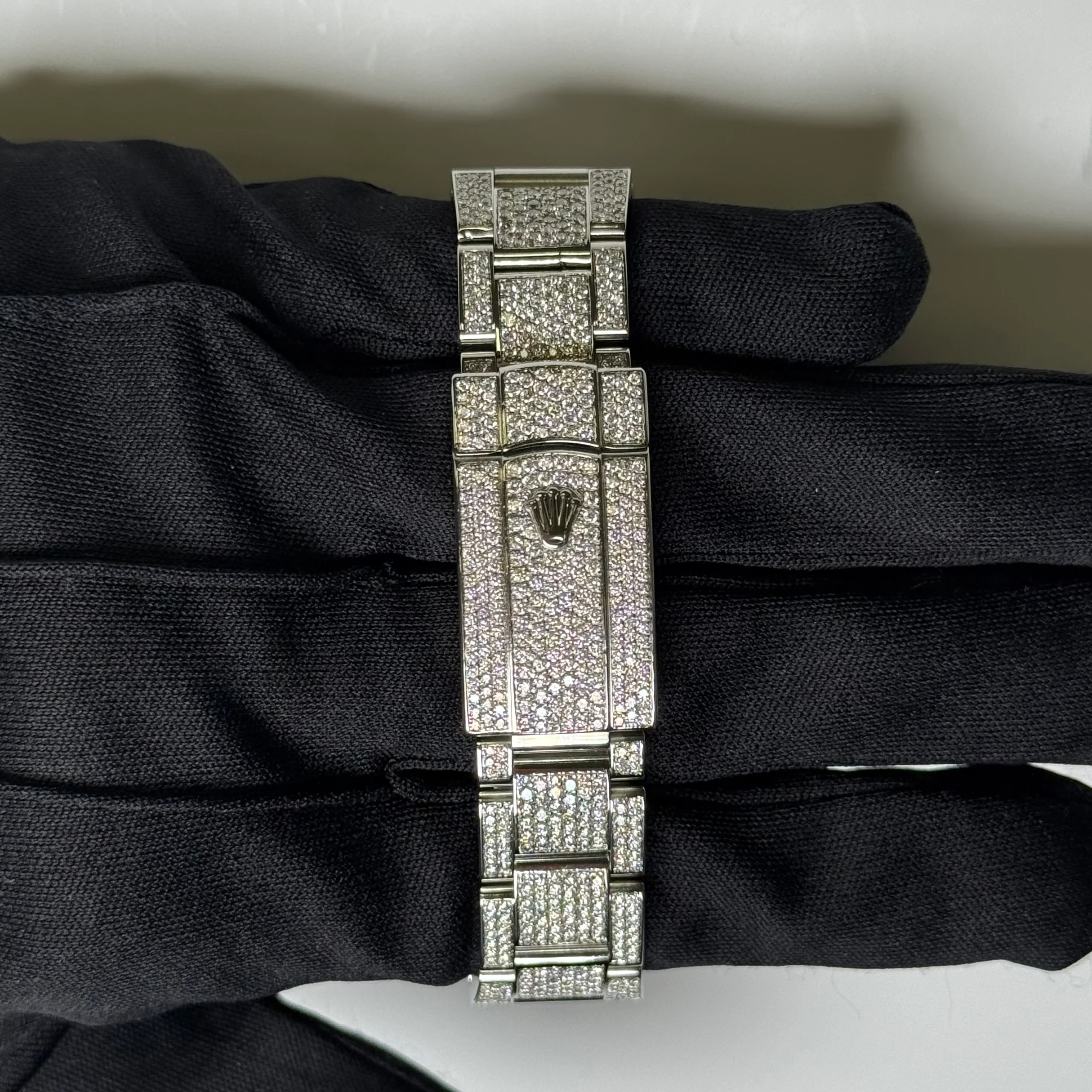 Rolex Datejust 41mm Pave Dial Watch Ref# 116300 - Image 4
