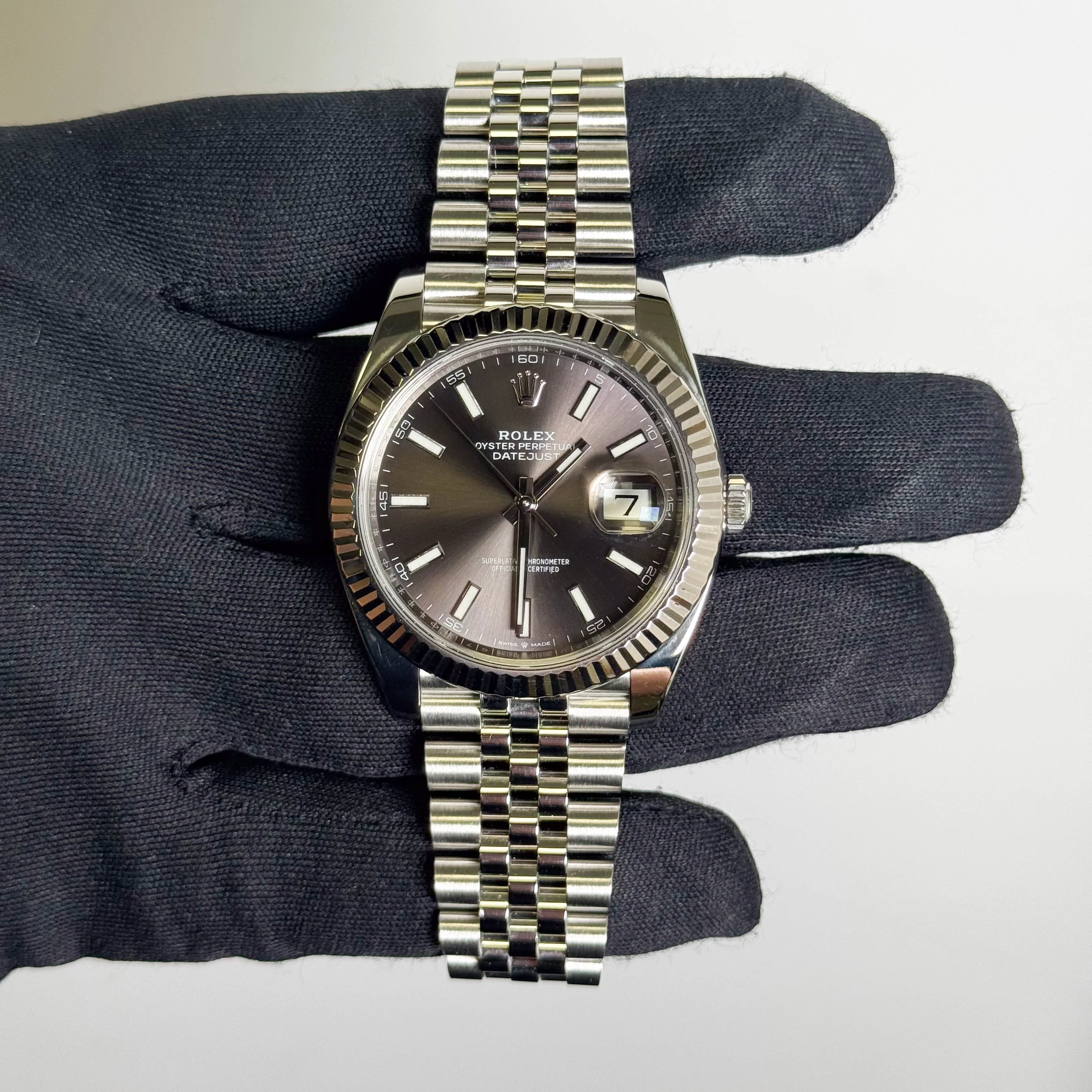 Rolex Datejust 41mm Rhodium Dial Watch Ref# 126334 - Image 2