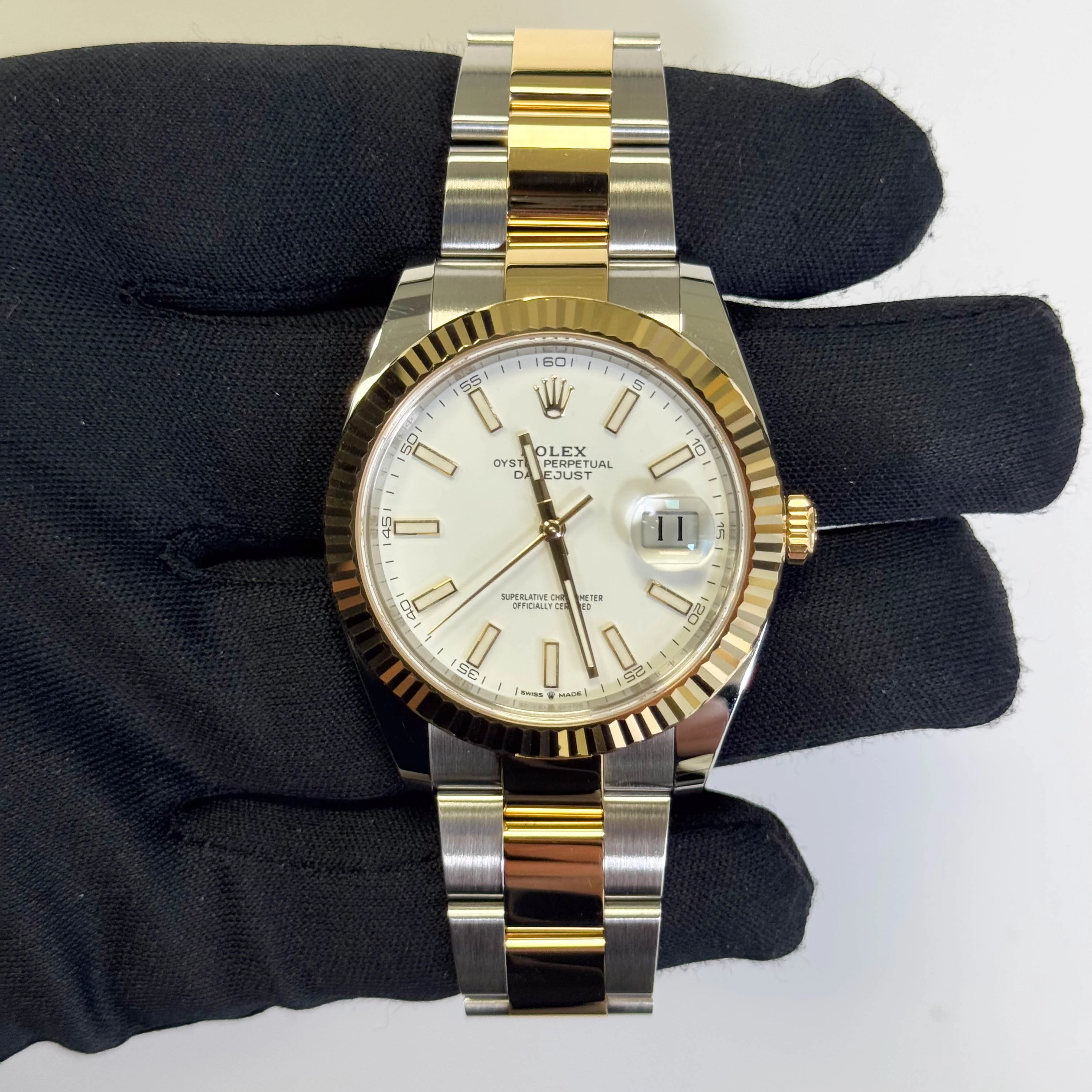 Rolex Datejust 41mm White Dial Watch Ref# 126333 - Image 2