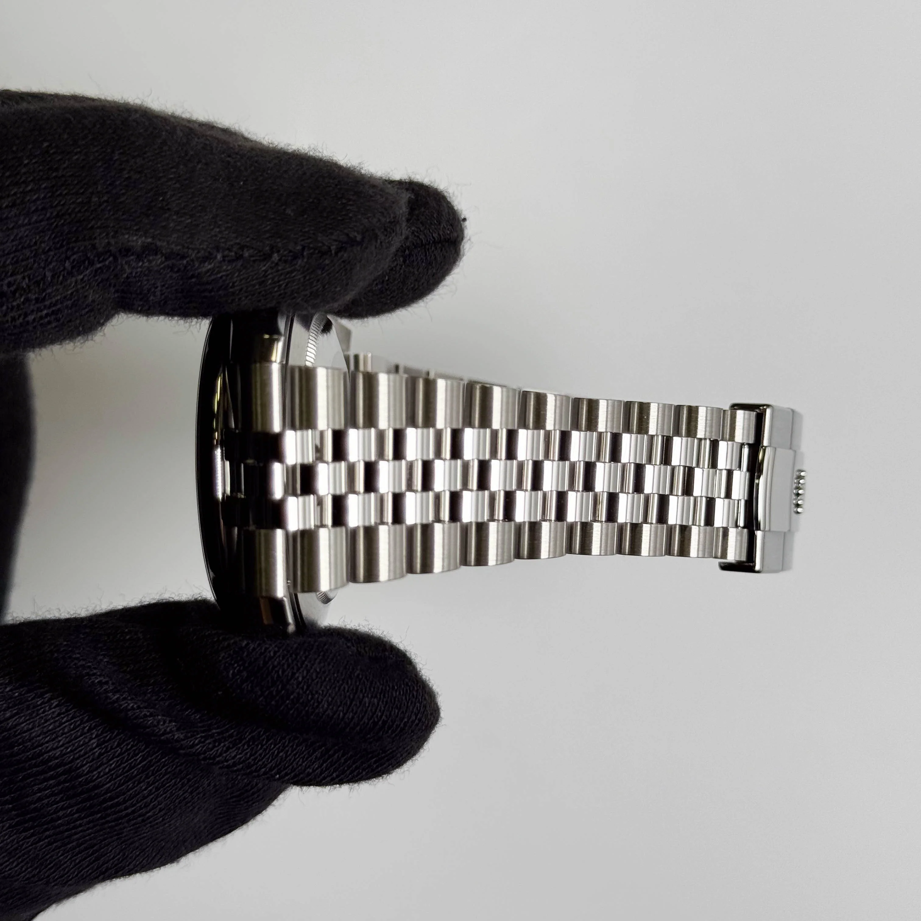 Rolex Datejust 41mm Wimbeldon Dial Watch Ref# 126300 - Image 5