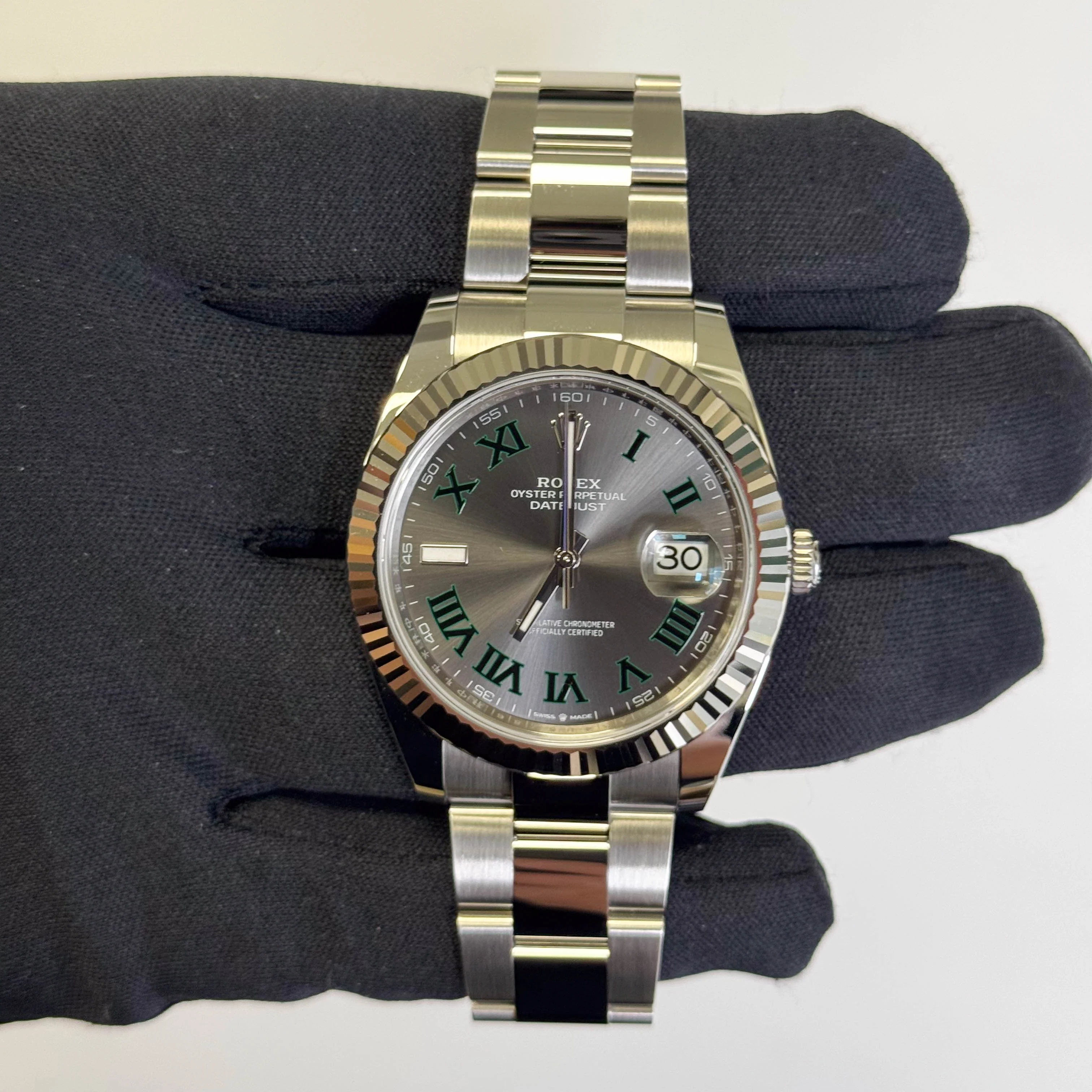 Rolex Datejust 41mm Wimbledon Dial Watch Ref# 126334 - Image 2