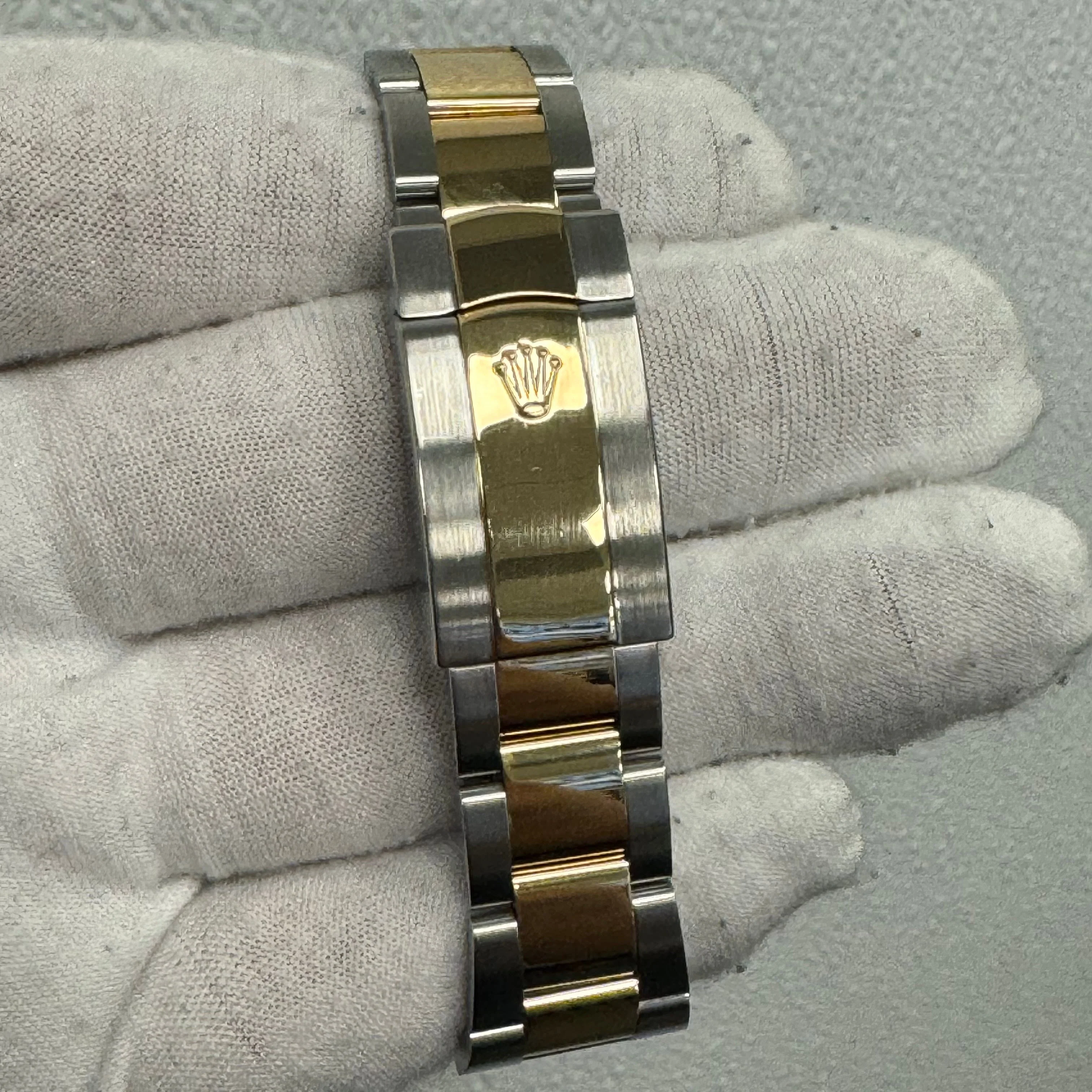Rolex Datejust II 41mm Grey "Wimbledon" Dial Ref# 126300 - Image 3