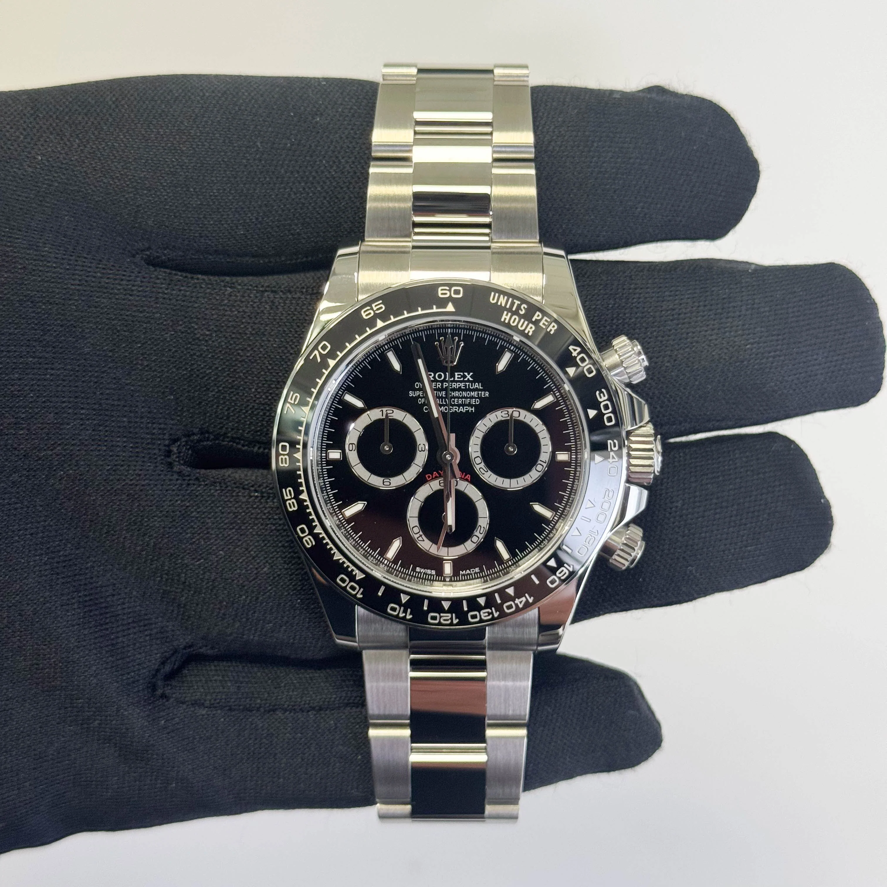 Rolex Daytona 40mm Black Dial Watch Ref# 126500LN - Image 2