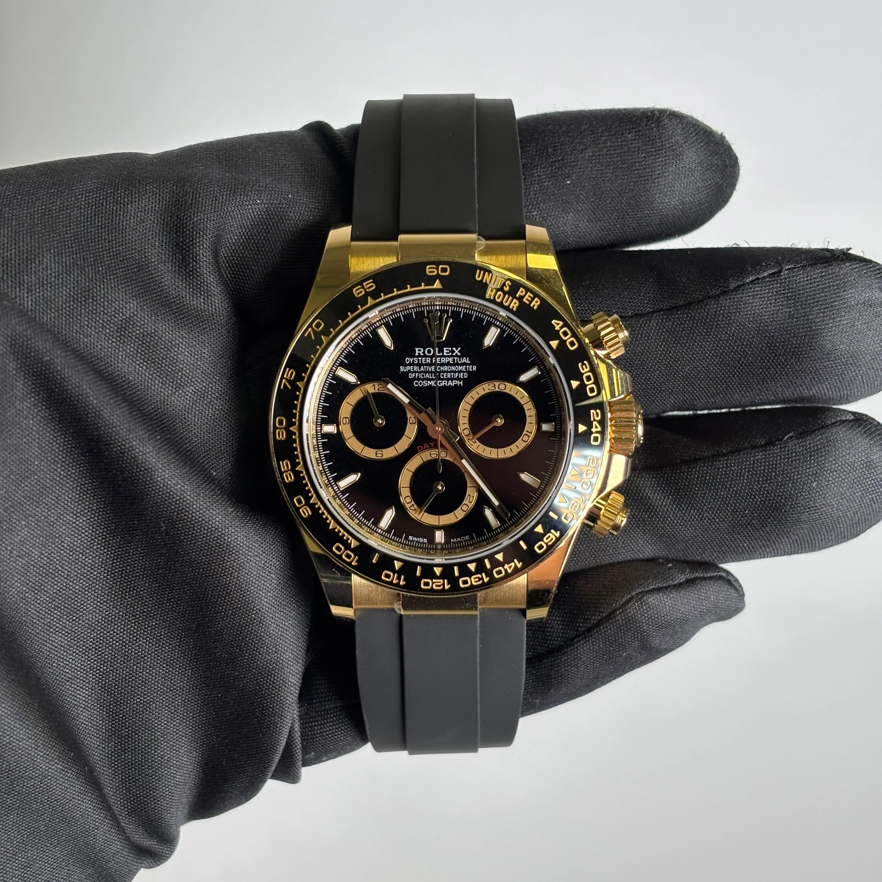 Rolex Daytona 40mm Black Dial Watch Ref# 126518LN - Image 2