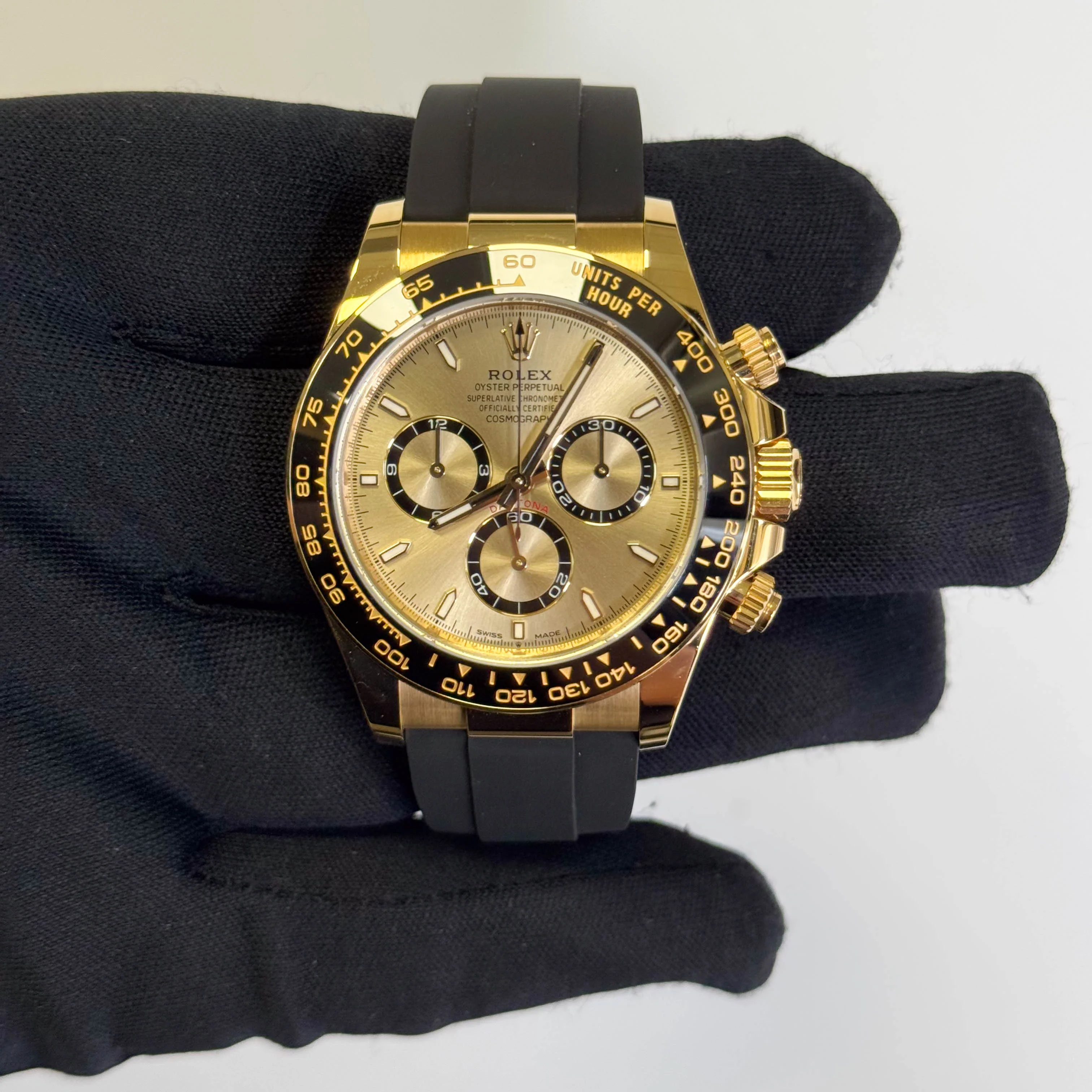 Rolex Daytona 40mm Champagne Dial Watch Ref# 126518LN - Image 2