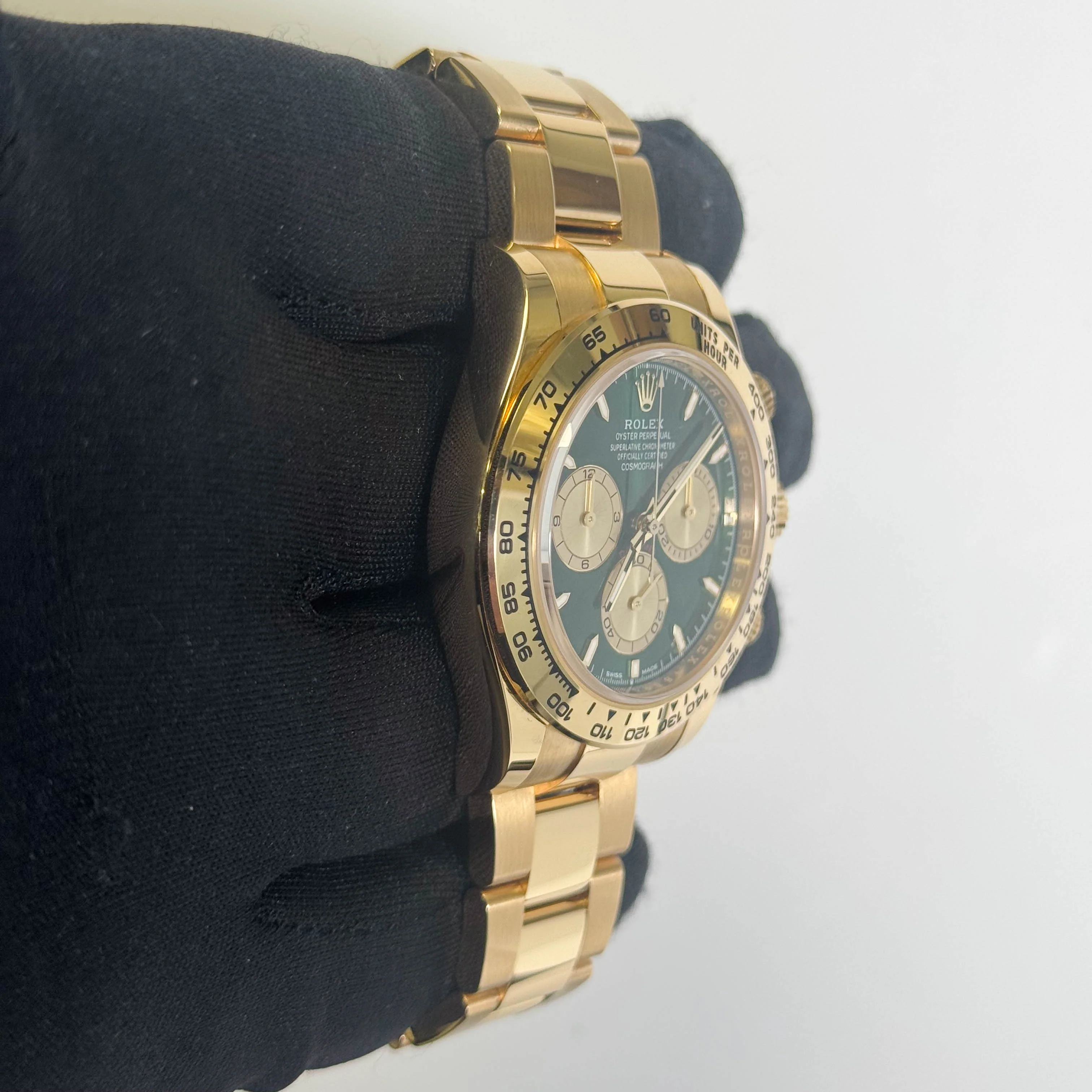 Rolex Daytona 40mm Green Chronograph Dial Watch Ref# 126508 - Image 3