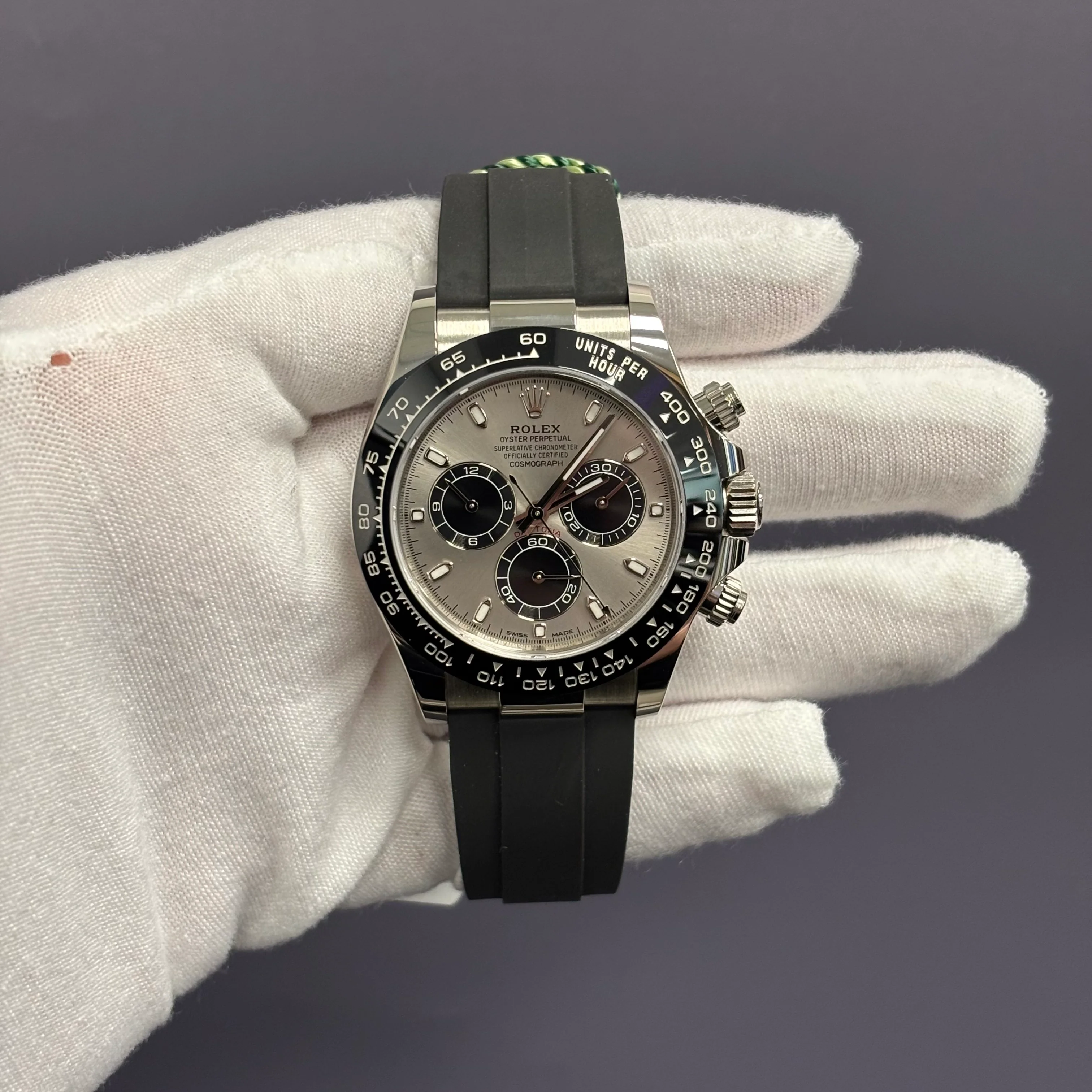 Rolex Daytona 40mm Silver Dial Ref# 116519LN - Image 2