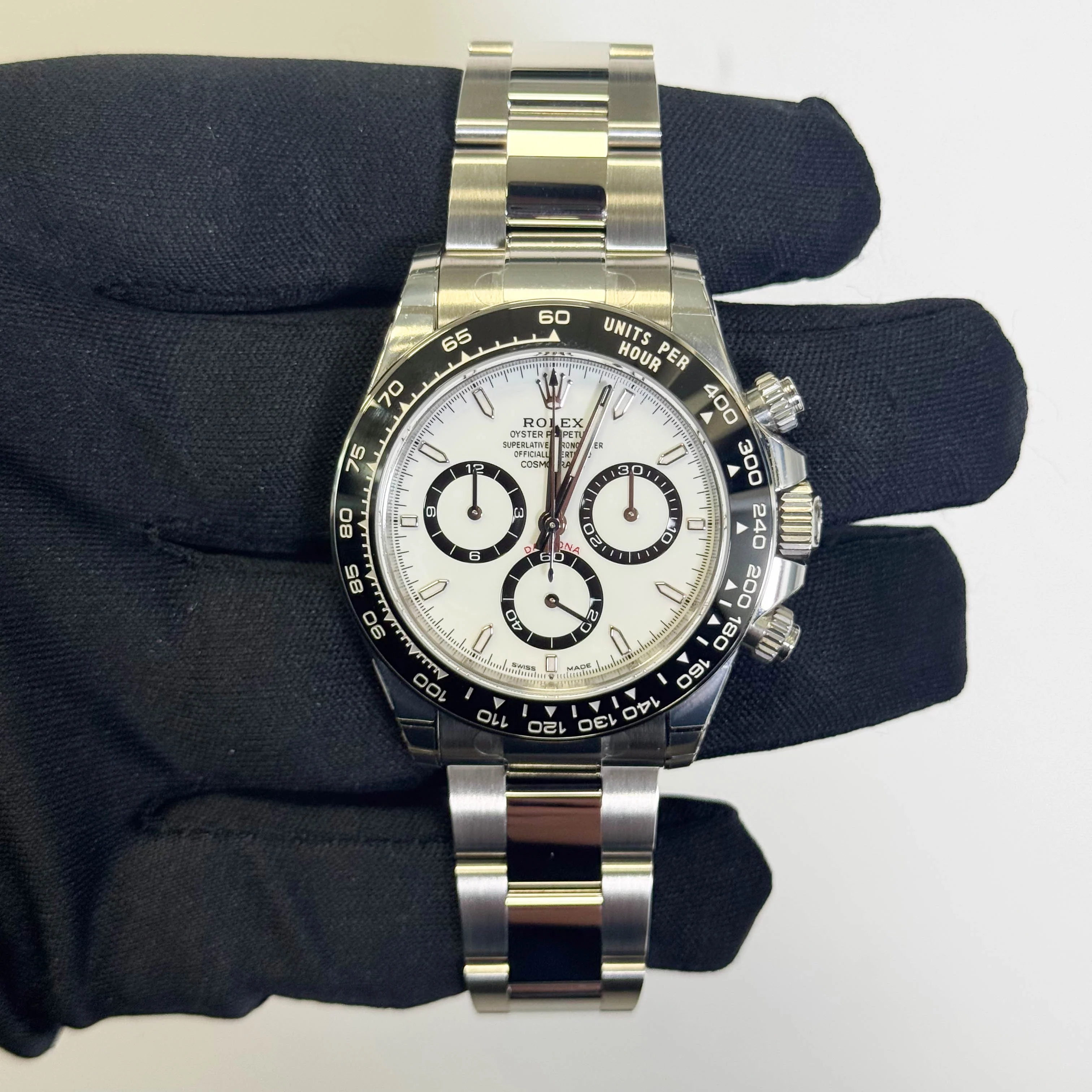 Rolex Daytona 40mm White Dial Watch Ref# 126500LN - Image 2