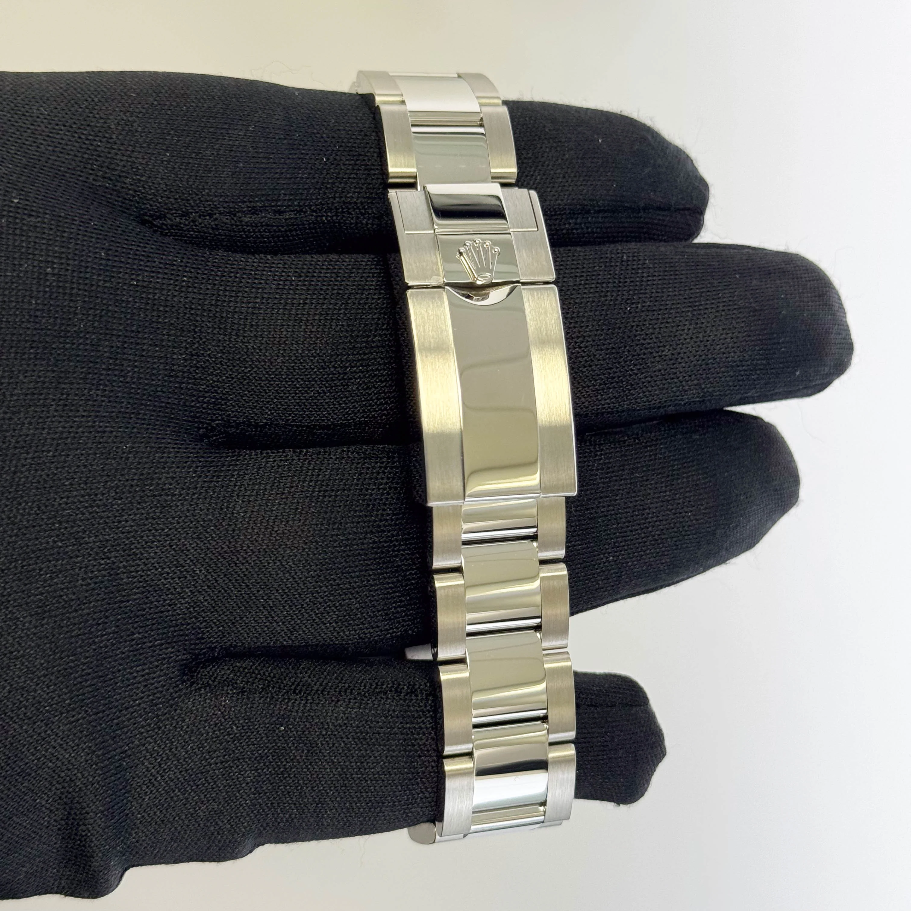 Rolex GMT Master II 40mm Black Dial Watch Ref# 126710BLNR - Image 4