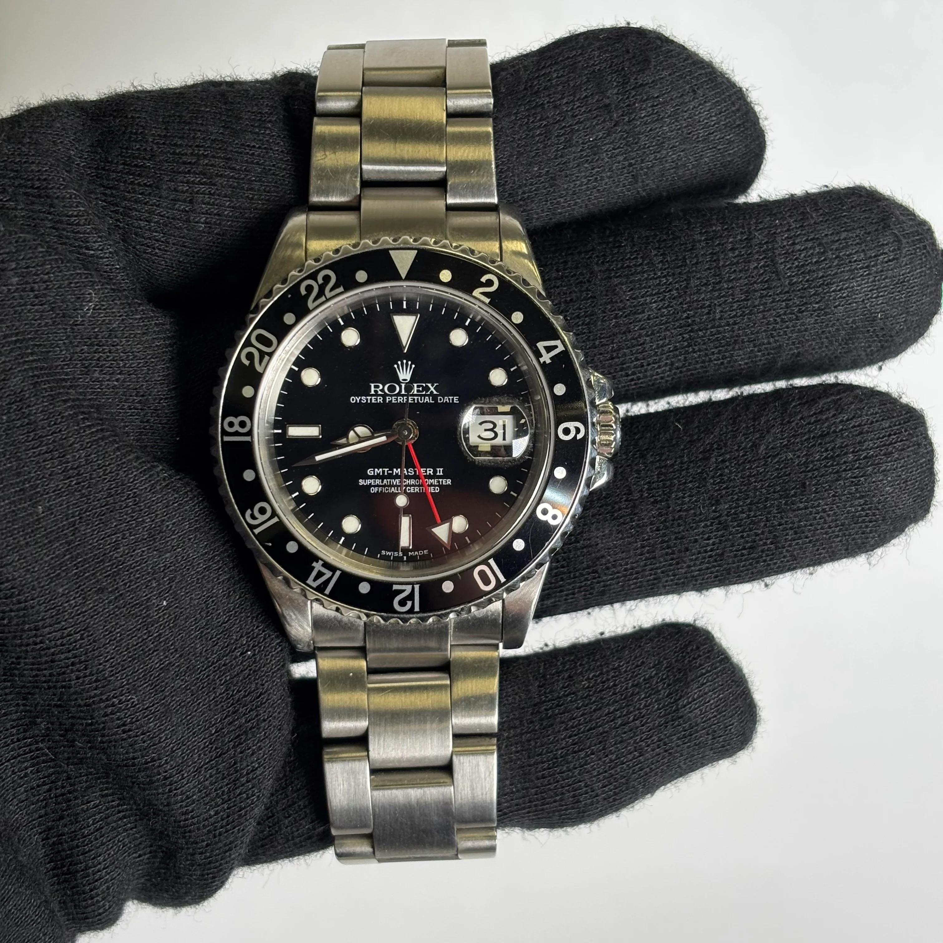 Rolex GMT-Master II 40mm Black Dial Watch Ref# 16710 - Image 2