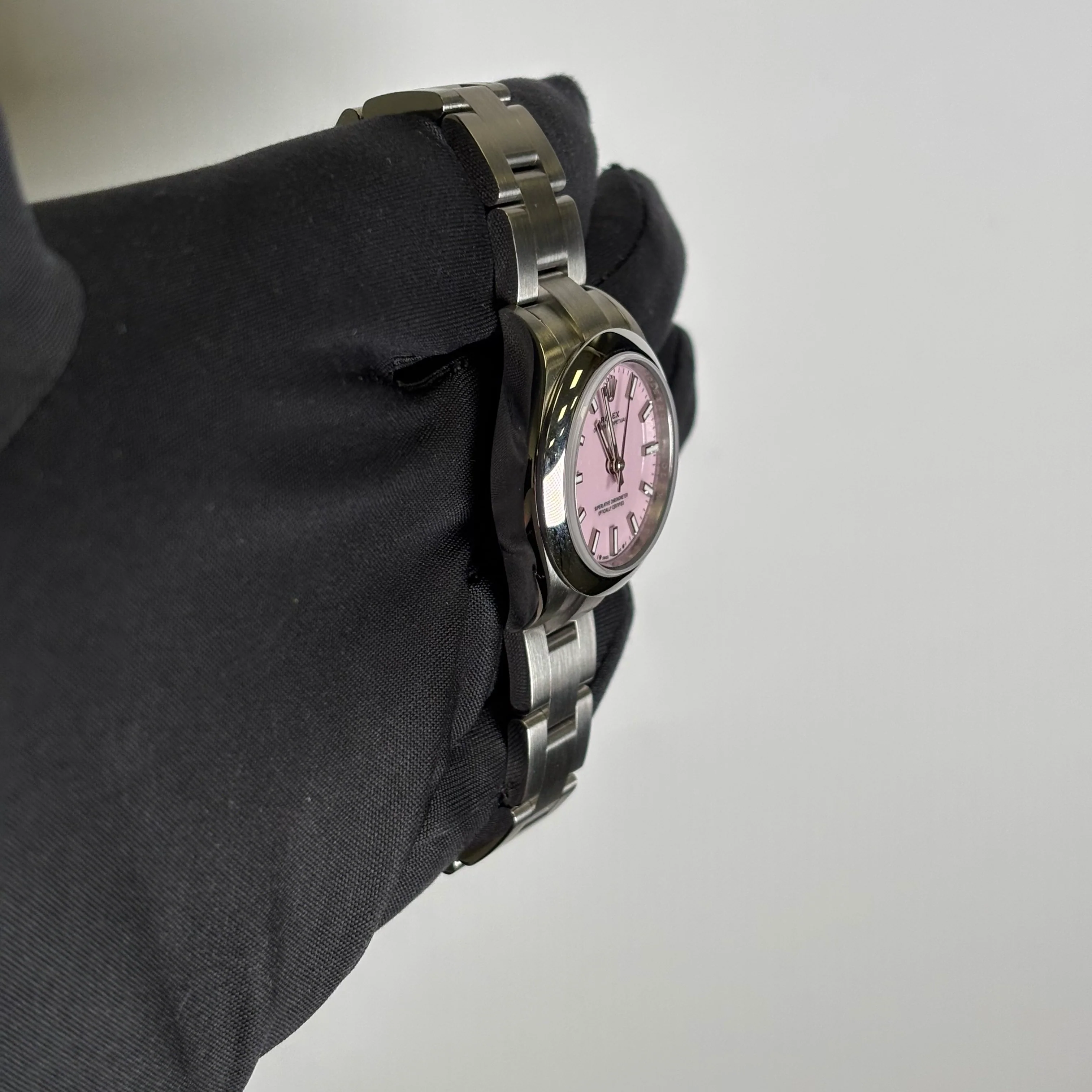 Rolex Oyster Perpetual 28mm Pink Dial Watch Ref# 276200 - Image 3