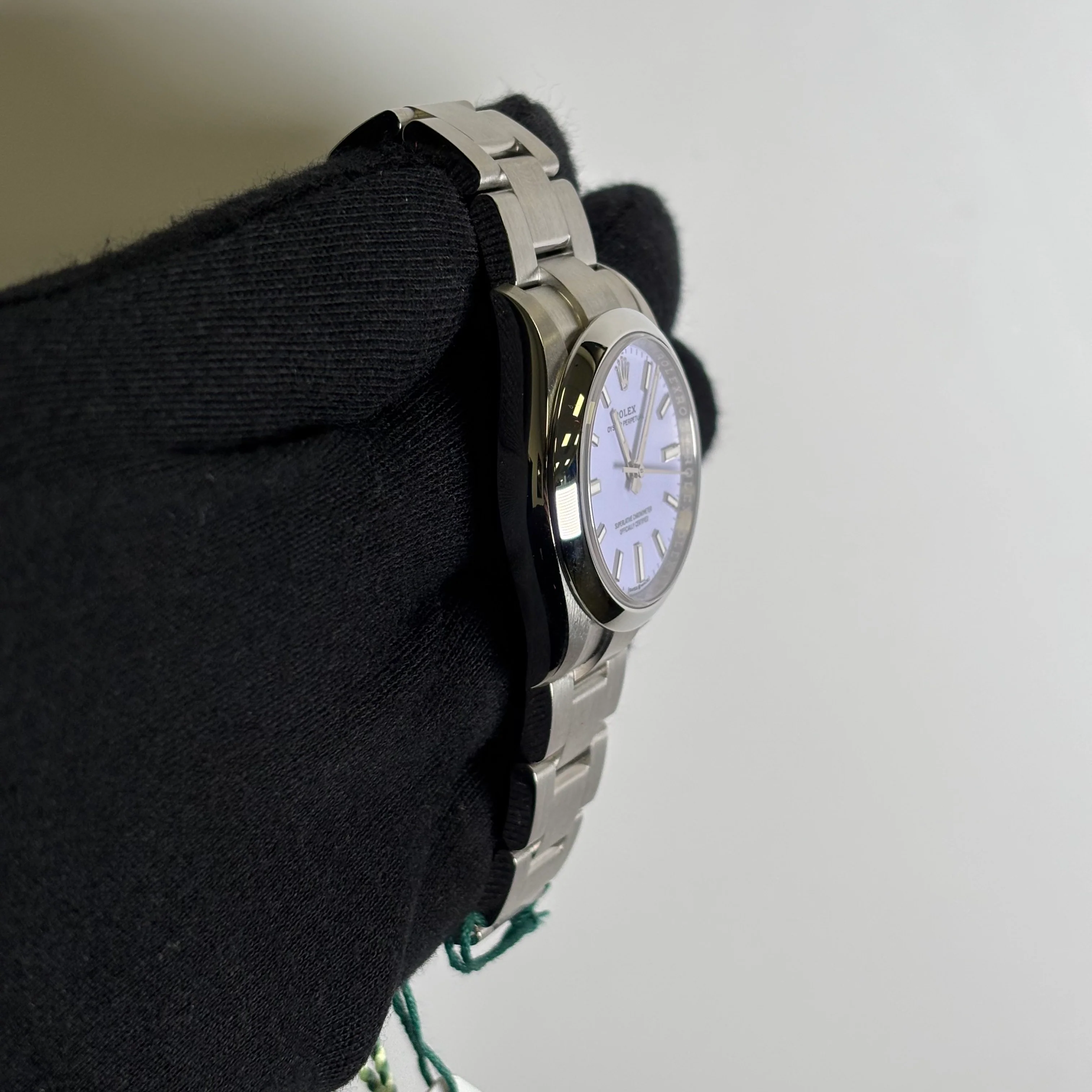 Rolex Oyster Perpetual 34mm Lavender Dial Watch Ref# 124200 - Image 3