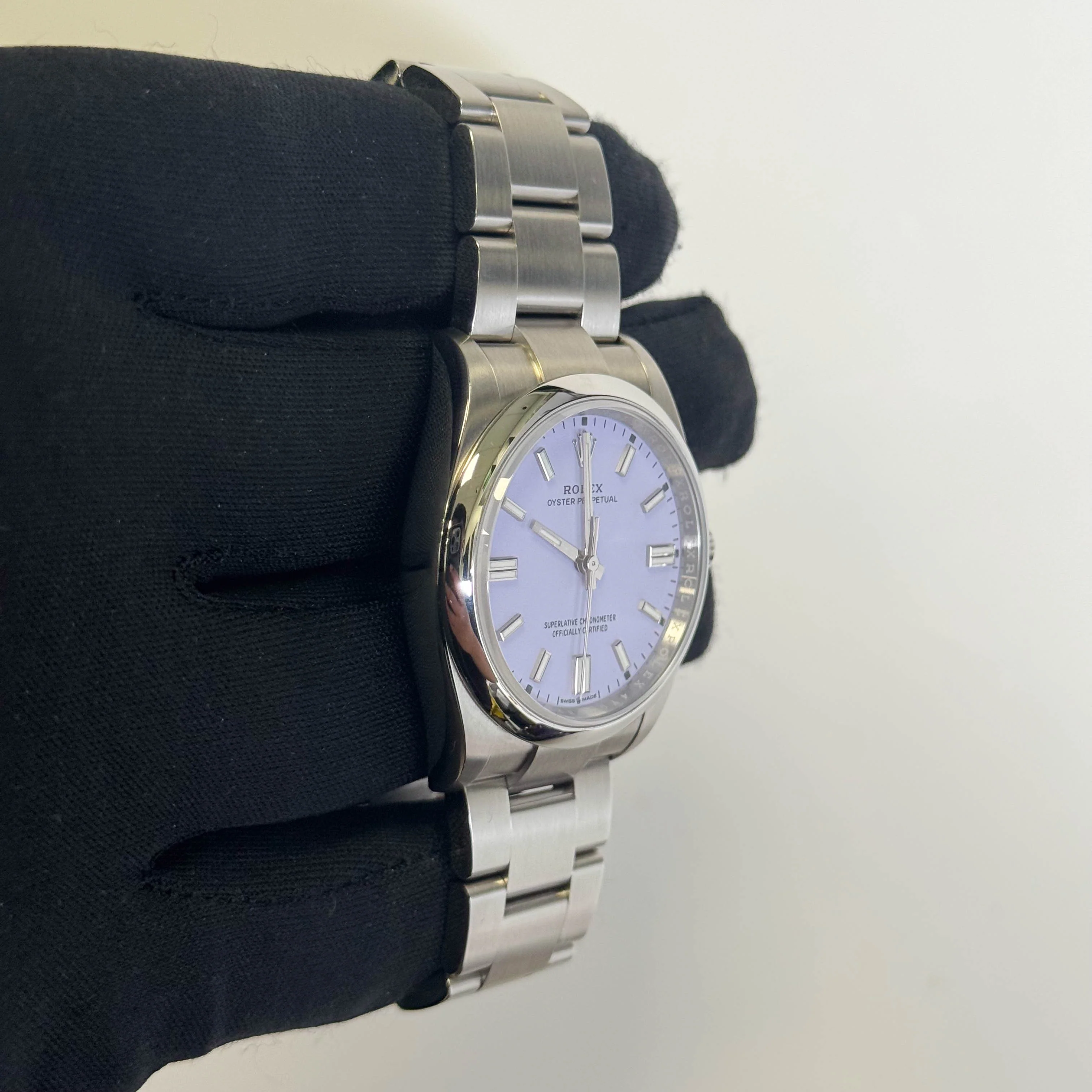 Rolex Oyster Perpetual 36mm Lavender Dial Watch Ref# 126000 - Image 3