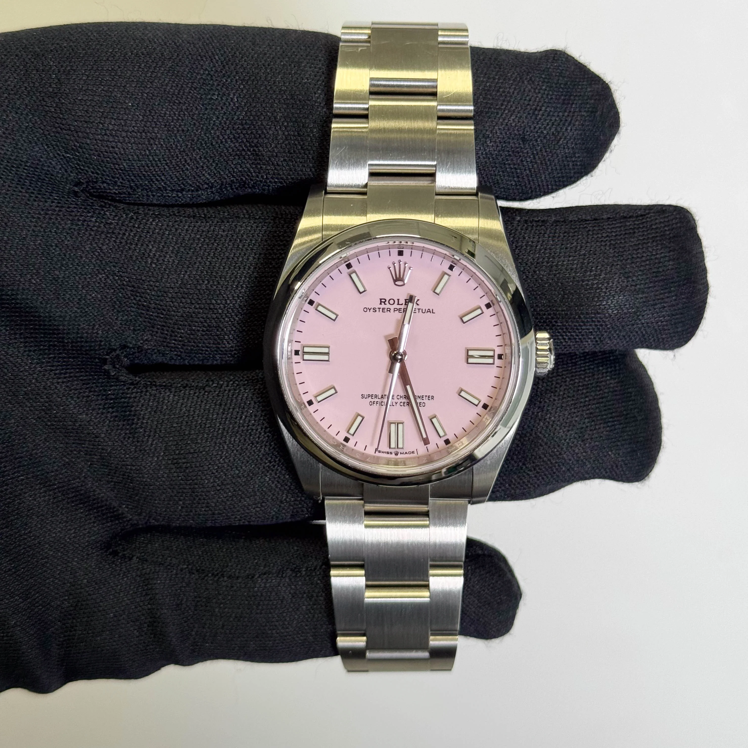 Rolex Oyster Perpetual 36mm Pink Dial Watch Ref# 126000 - Image 2