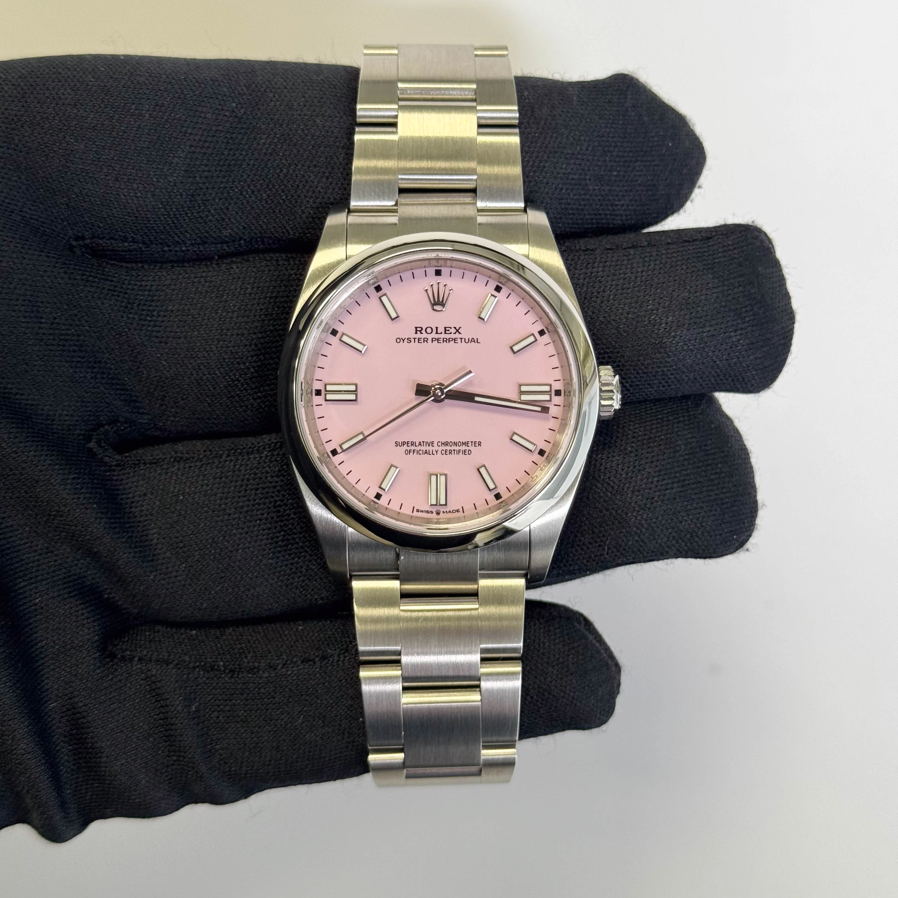 Rolex Oyster Perpetual 36mm Pink Dial Watch Ref# 126000 - Image 2