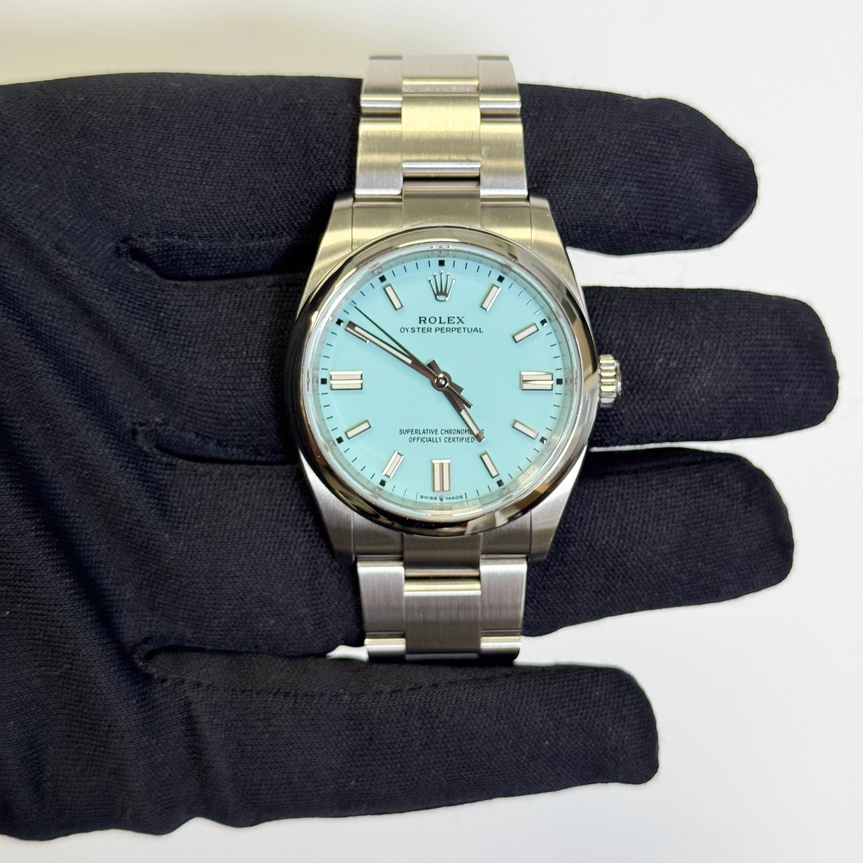 Rolex Oyster Perpetual 36mm Tiffany Dial Watch Ref# 126000 - Image 2