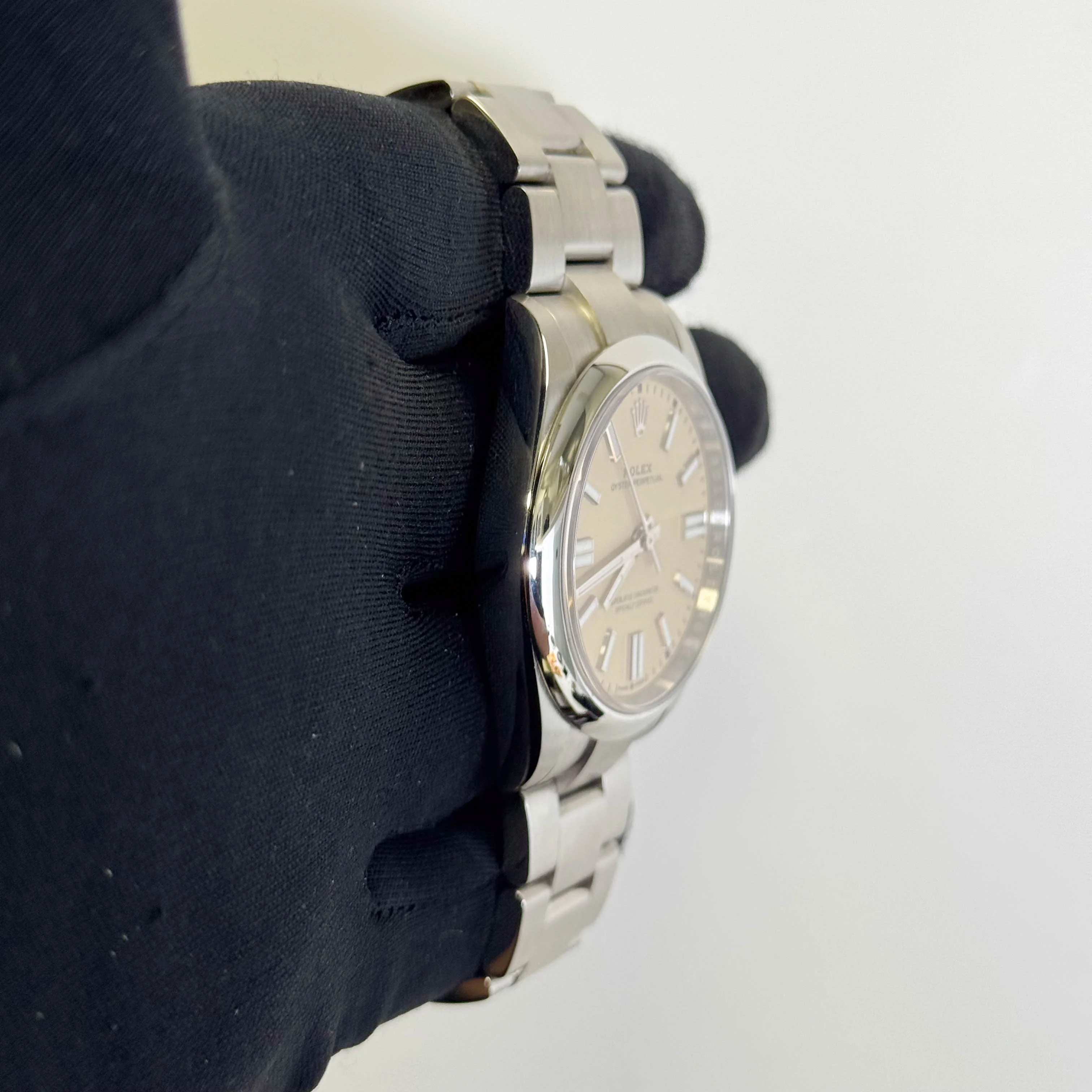 Rolex Oyster Perpetual 41mm Beige Dial Watch Ref# 134300 - Image 3