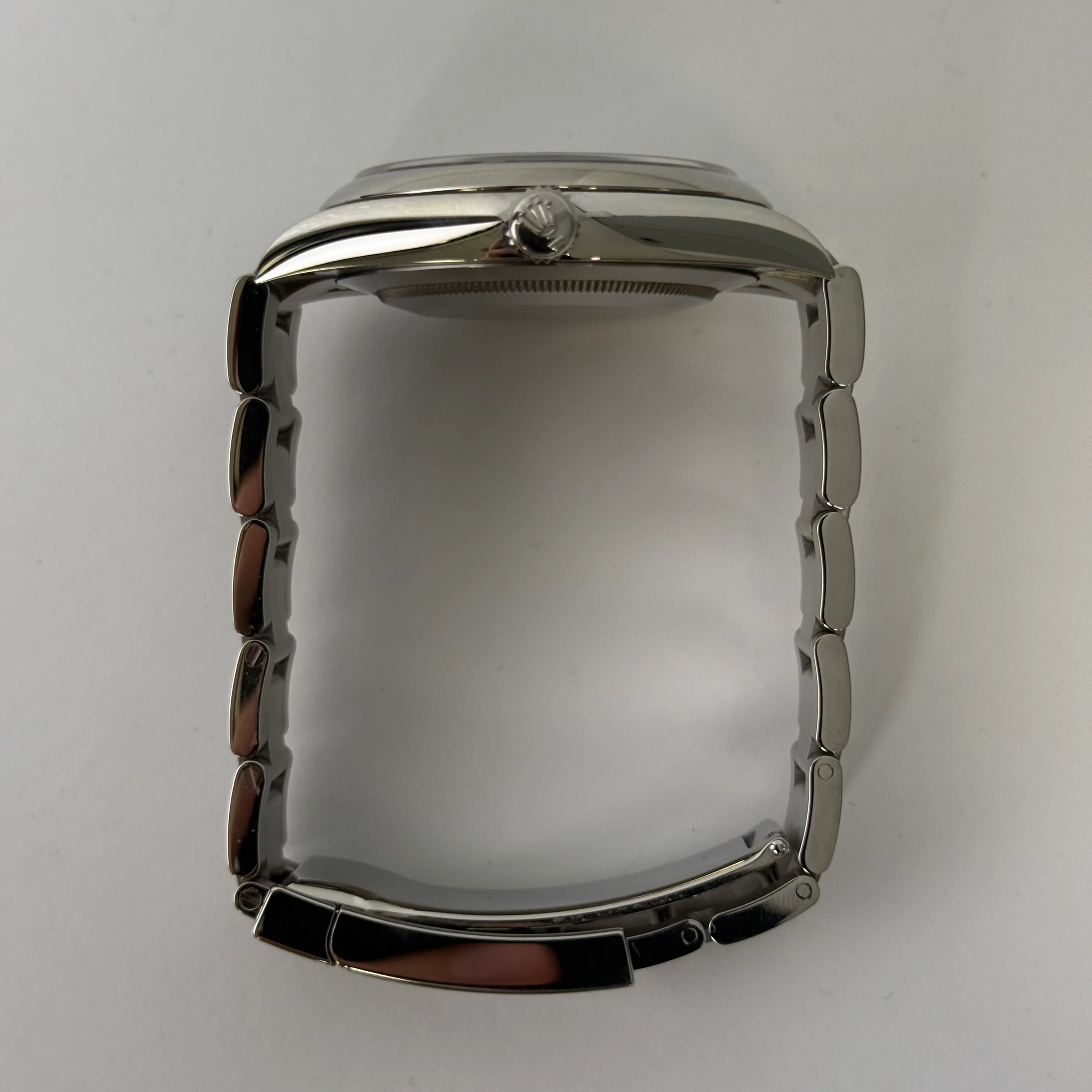 Rolex Oyster Perpetual 41mm Green Dial Watch Ref# 124300 - Image 5