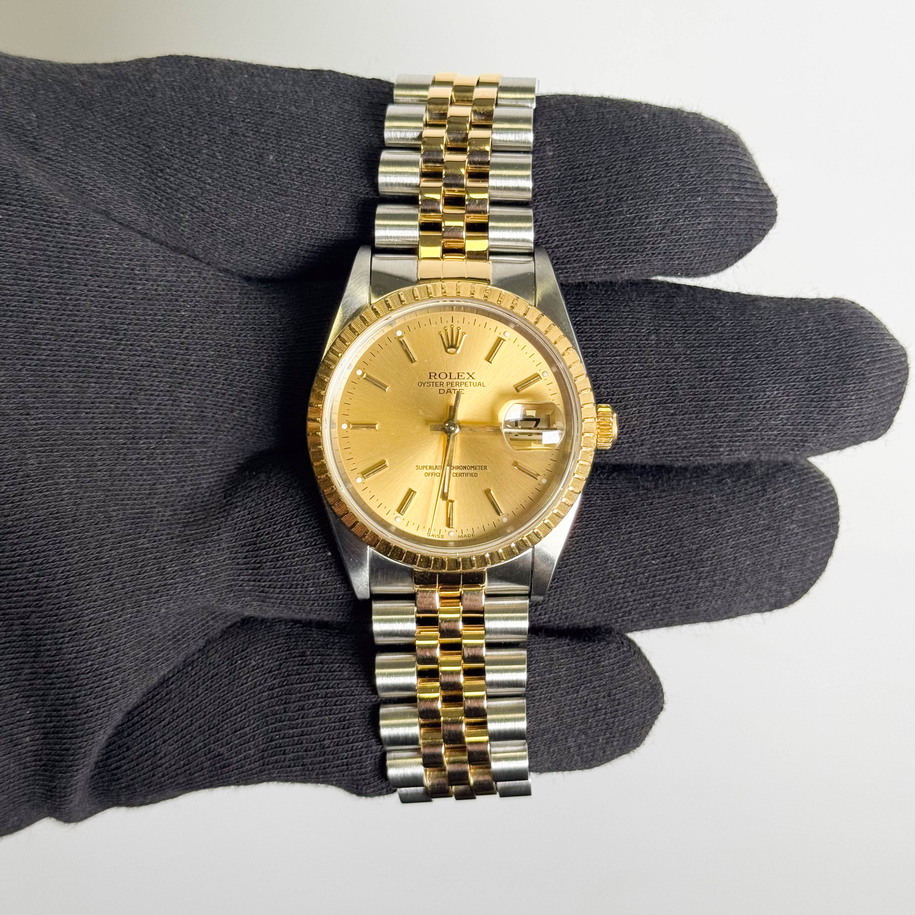 Rolex Oyster Perpetual Date 34mm Champagne Dial Watch Ref# 15223 - Image 2