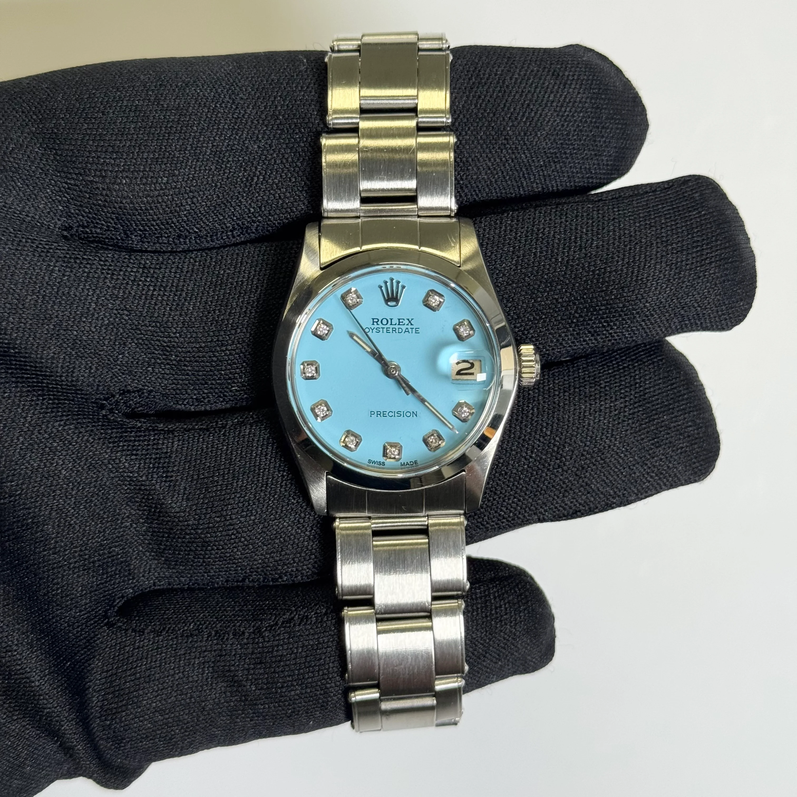 Rolex Oysterdate 31mm Turquoise Dial Watch Ref# 6466 - Image 2