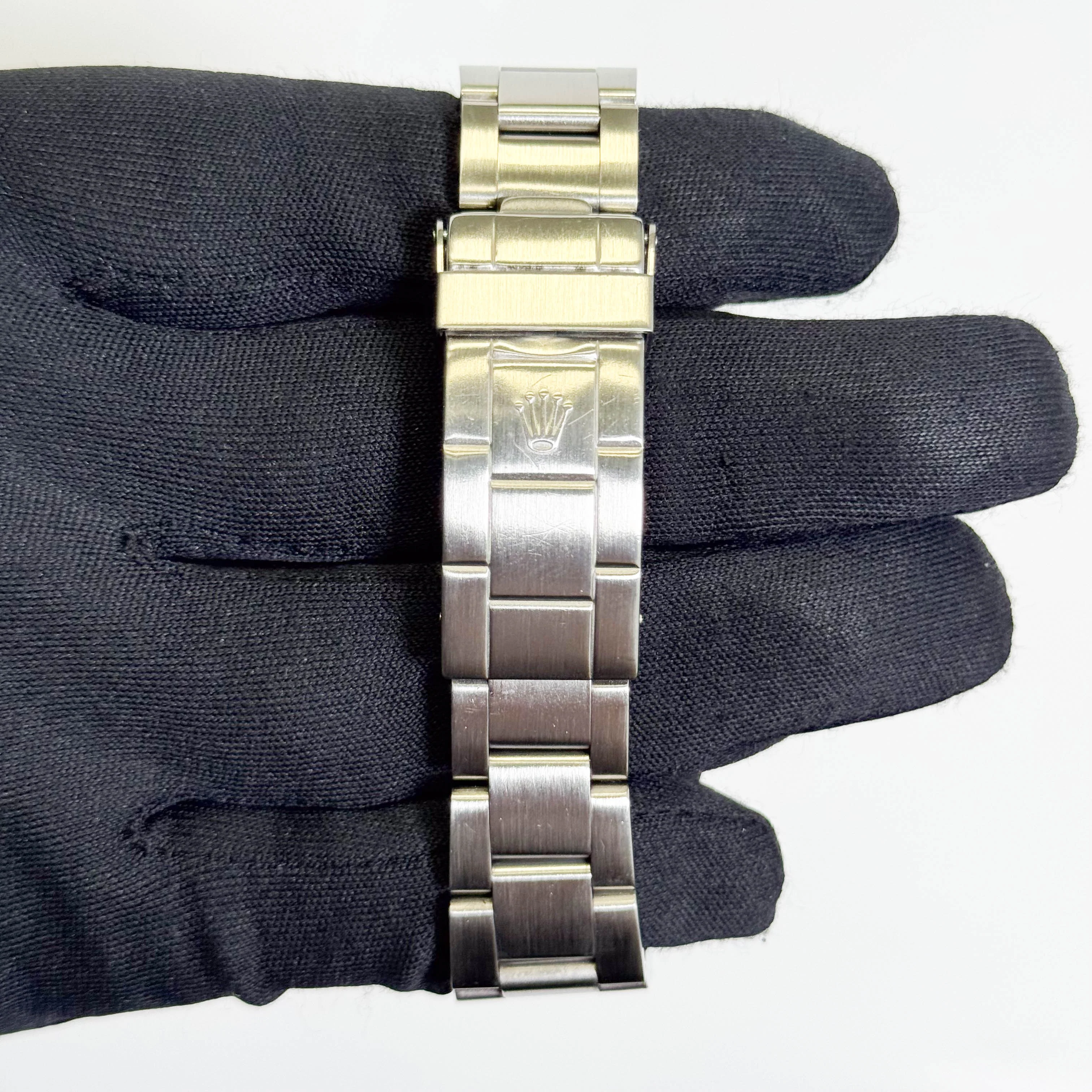 Rolex Sea-Dweller 40mm Black Dial Watch Ref# 16600 - Image 4