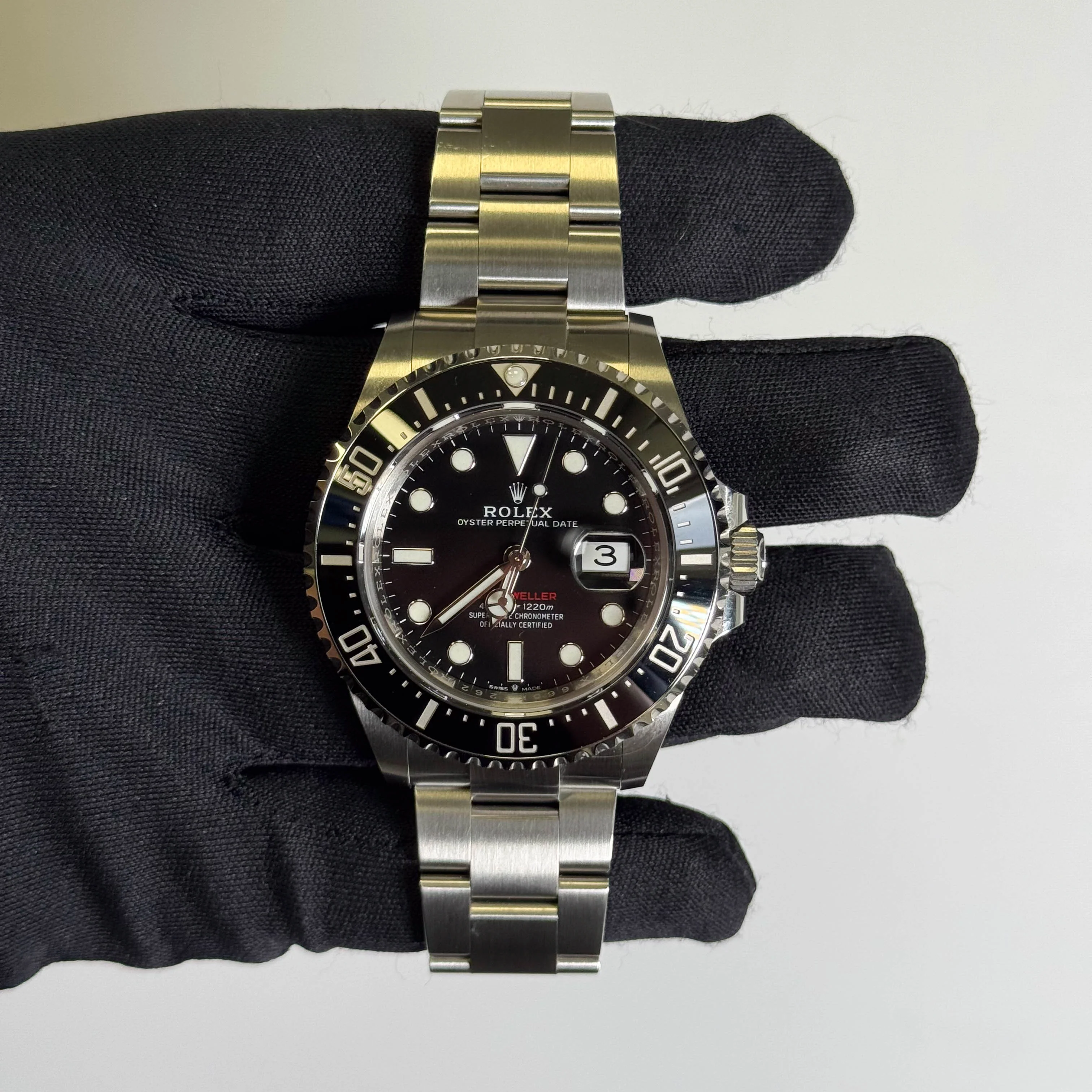 Rolex Sea-Dweller 43mm Black Dial Watch Ref# 126600 - Image 2