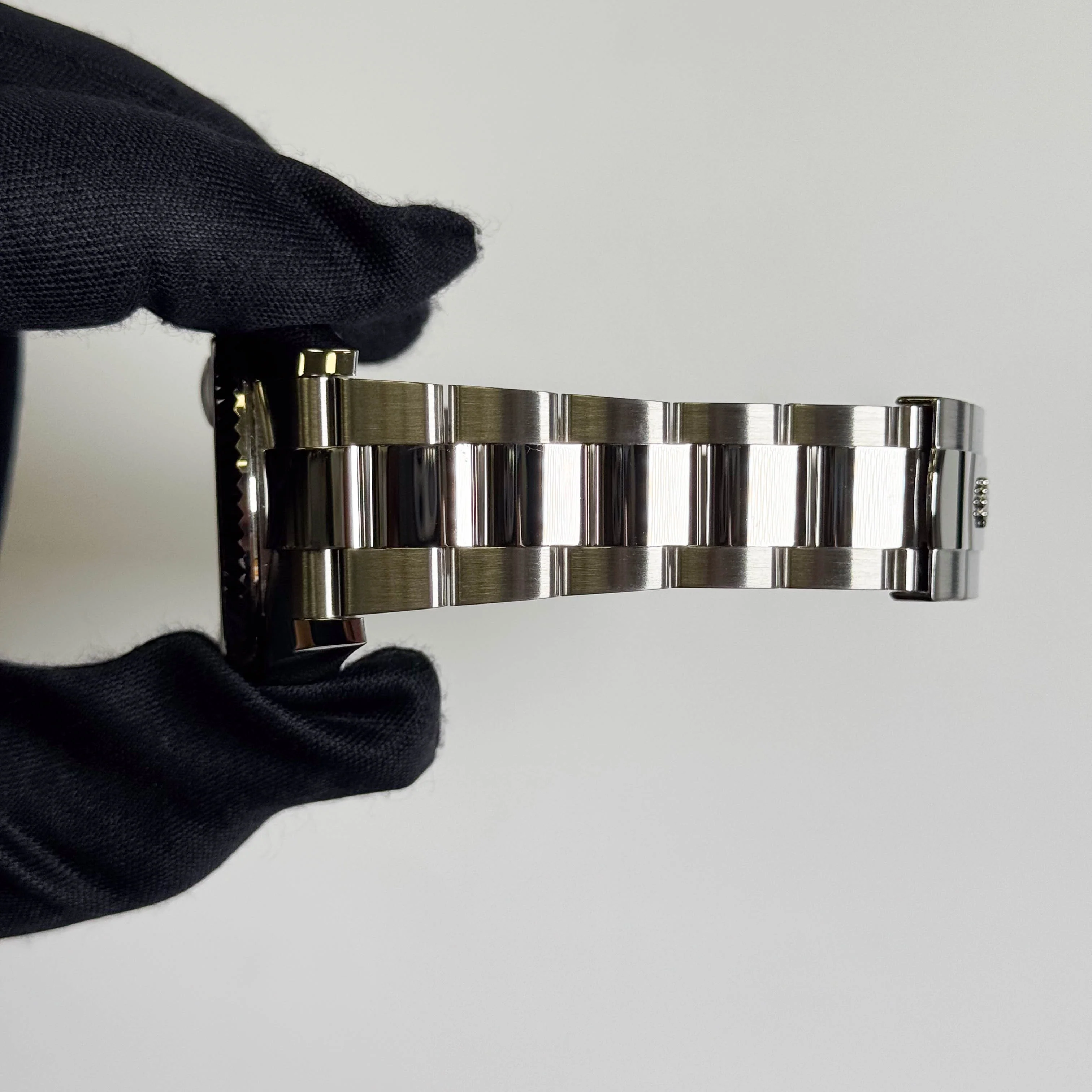 Rolex Sky-Dweller 42 mm Black Dial Watch Ref# 326934 - Image 5