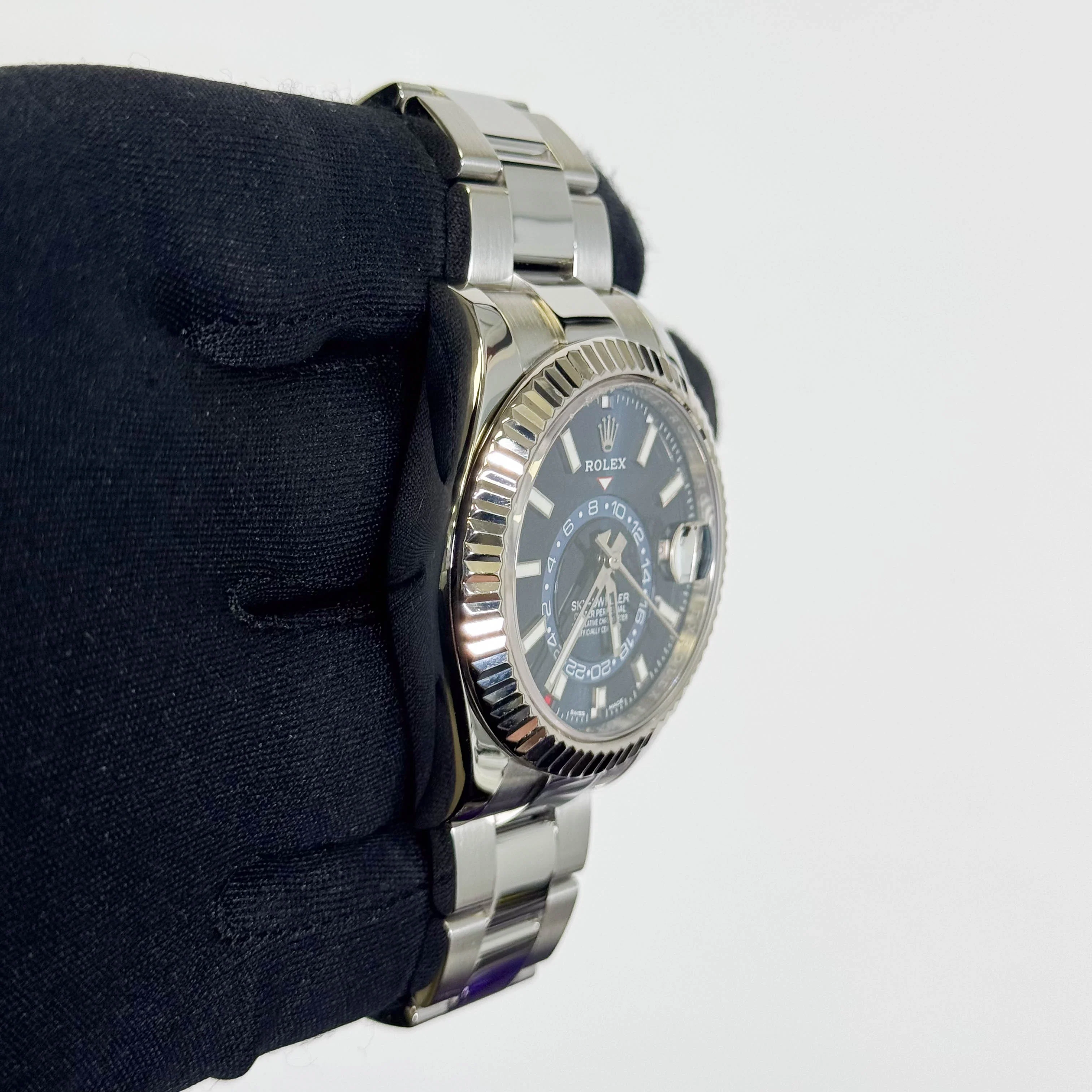 Rolex Sky-Dweller 42 mm Blue Dial Watch Ref# 326934 - Image 3