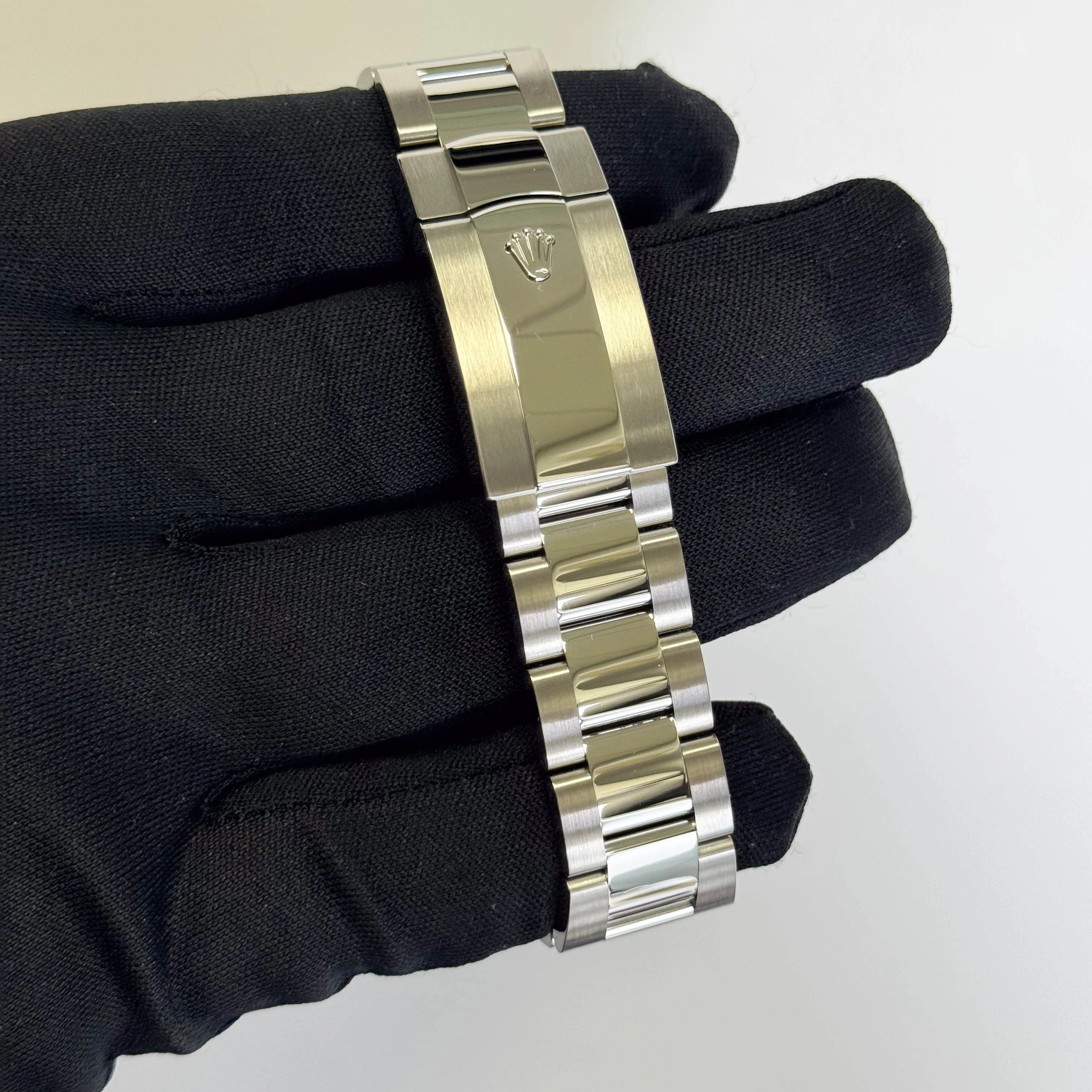 Rolex Sky-Dweller 42mm Blue Dial Watch Ref# 336934 - Image 4