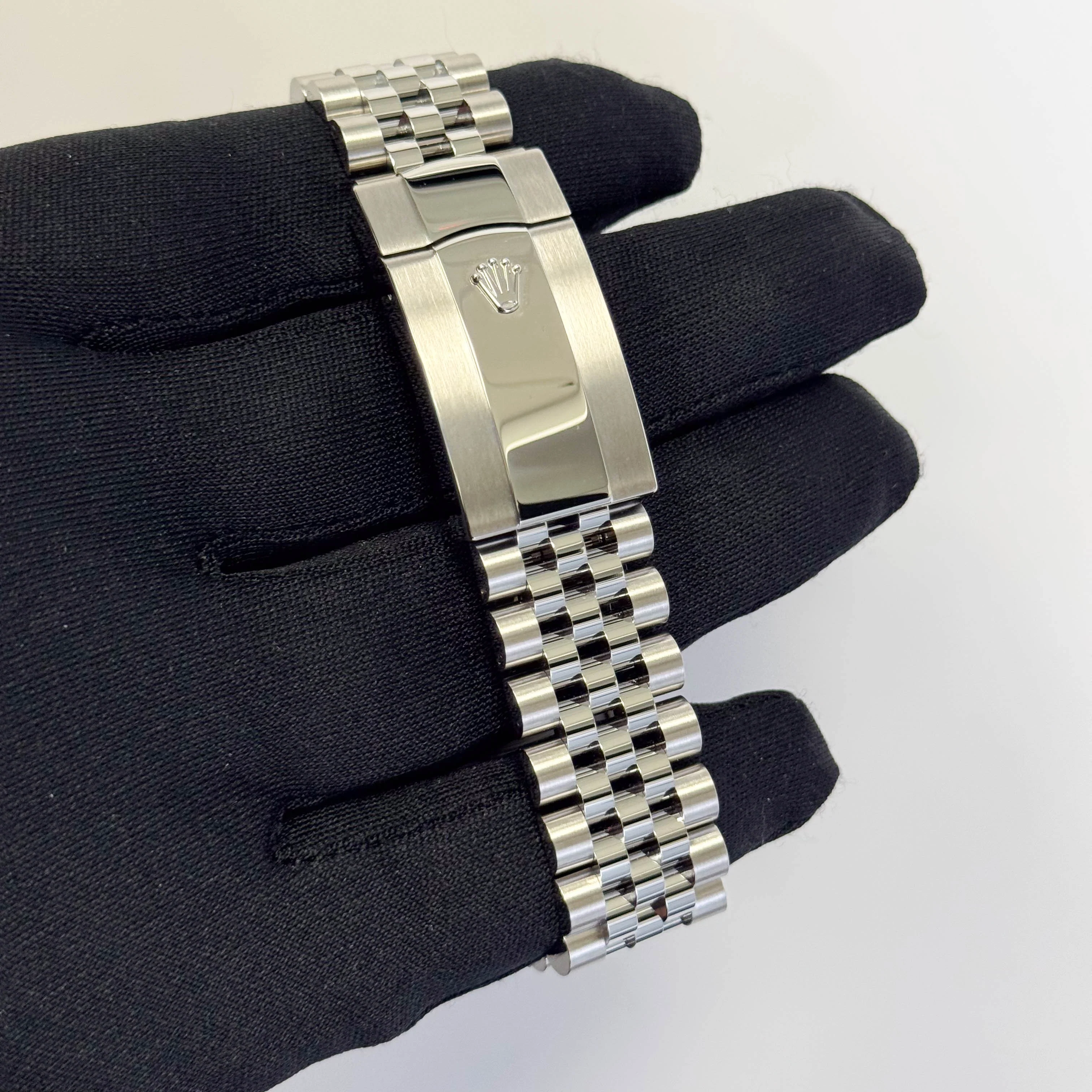 Rolex Sky-Dweller 42mm Blue Dial Watch Ref# 336934 - Image 4