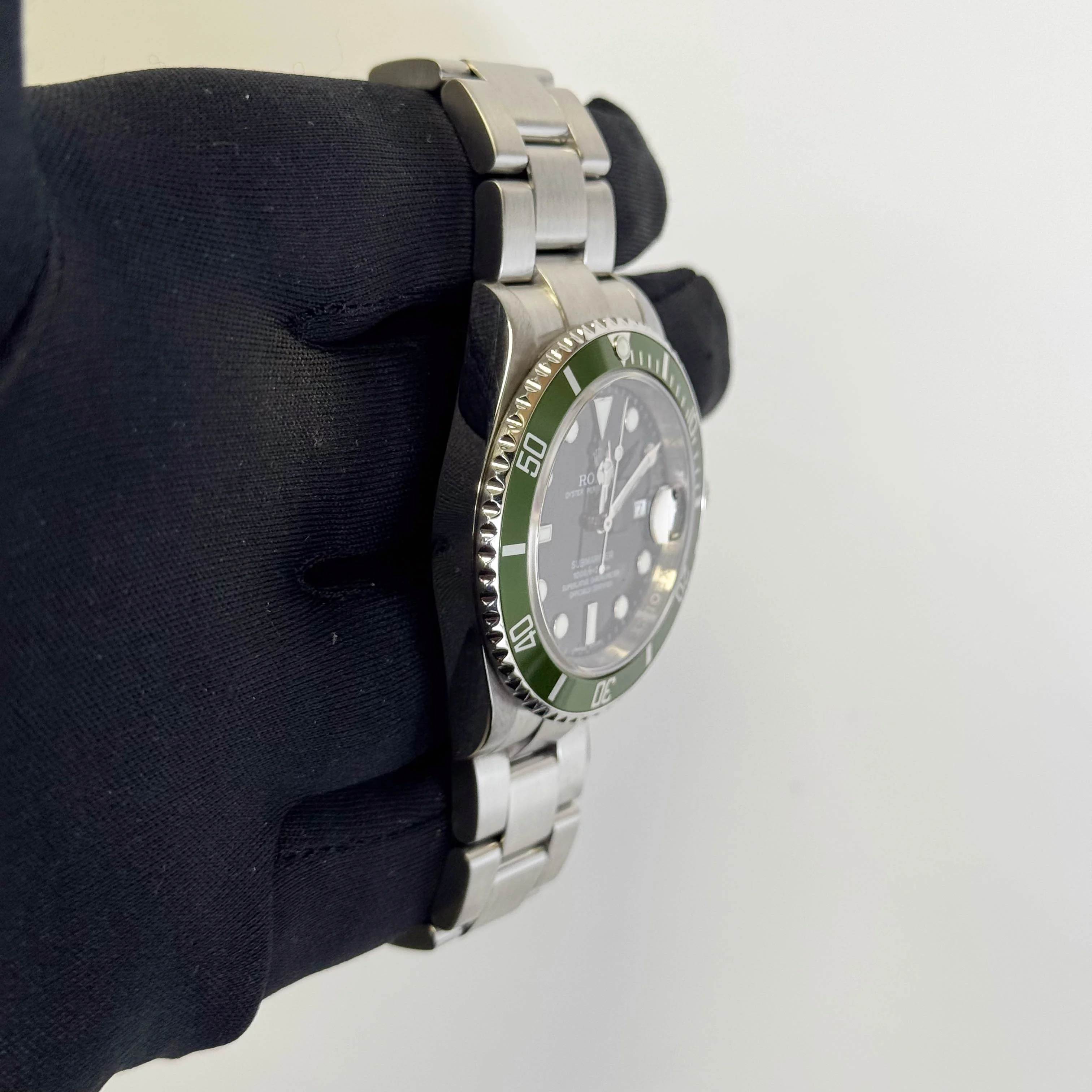 Rolex Submariner 40mm Black Dial Watch Ref# 16610LV - Image 3