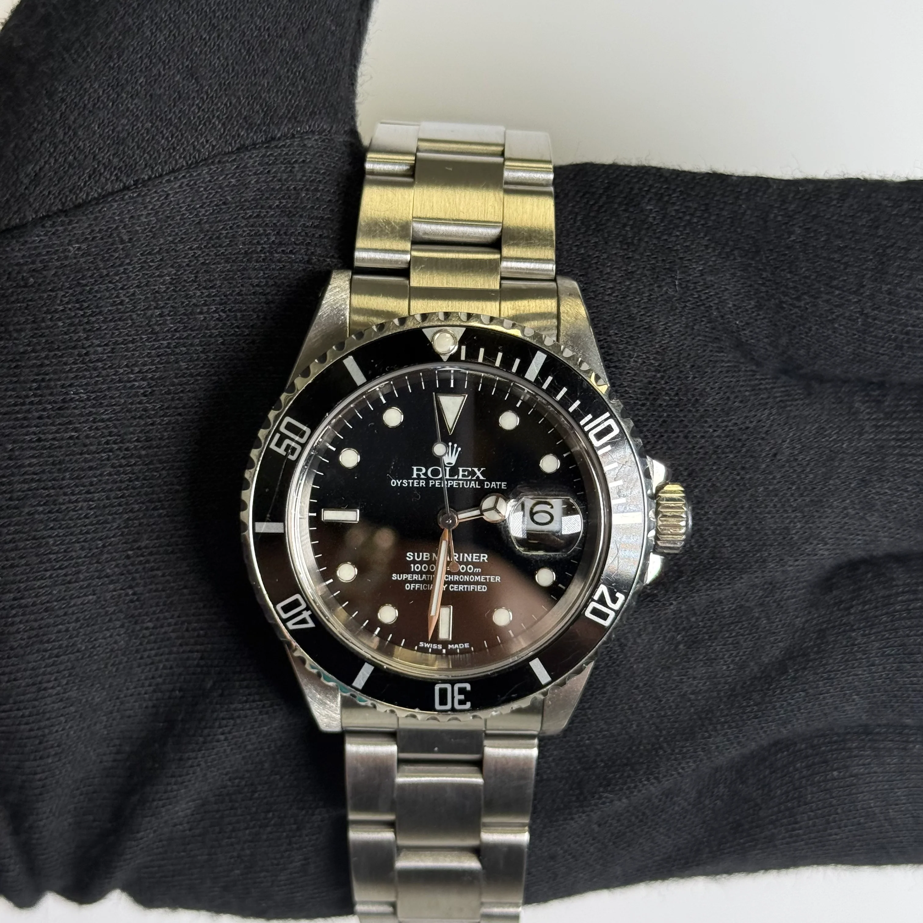 Rolex Submariner 40mm Black Dial Watch Ref# 16610 - Image 2