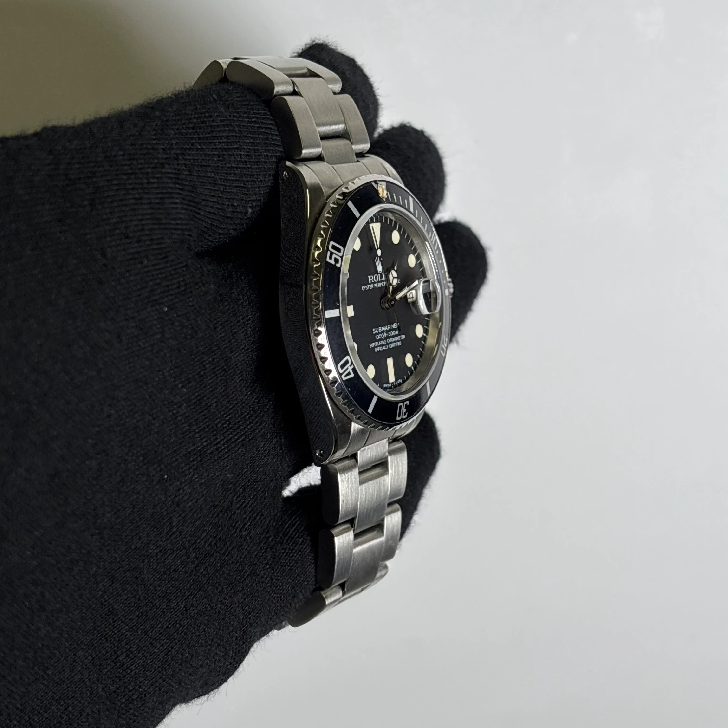 Rolex Submariner 40mm Black Dial Watch Ref# 16800 - Image 3
