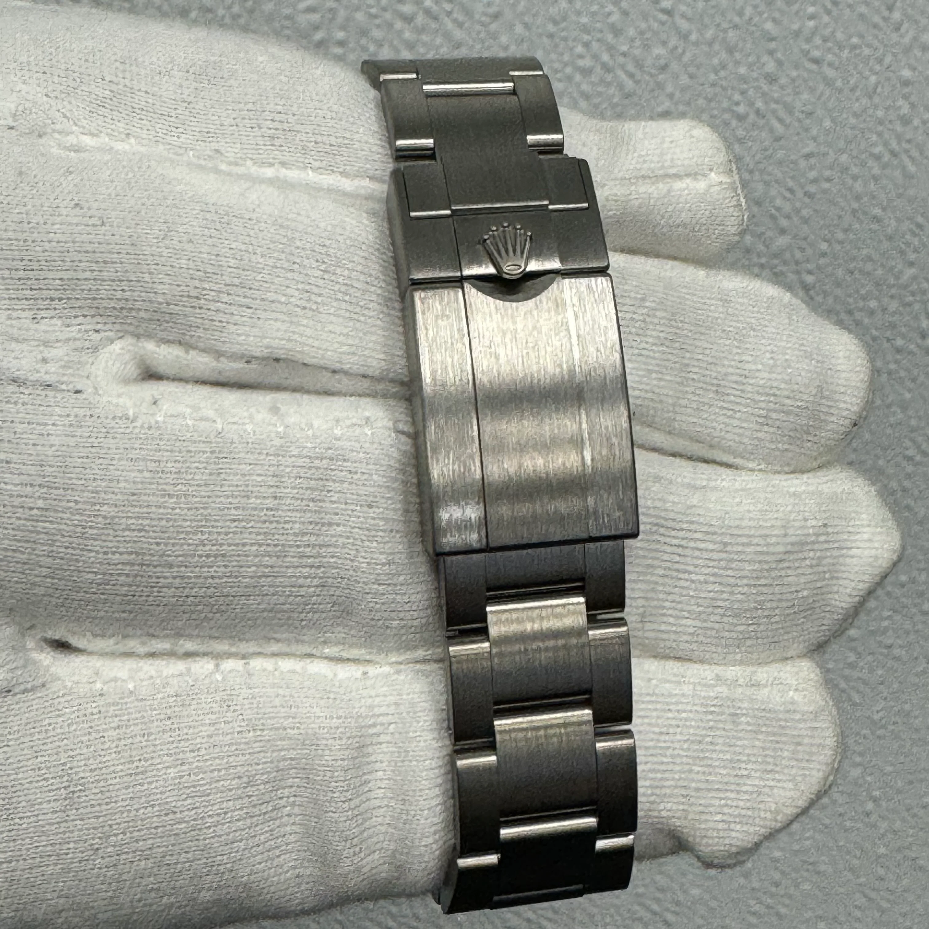 Rolex Yacht Master 42mm Black Dial Watch Ref# 226627 - Image 4