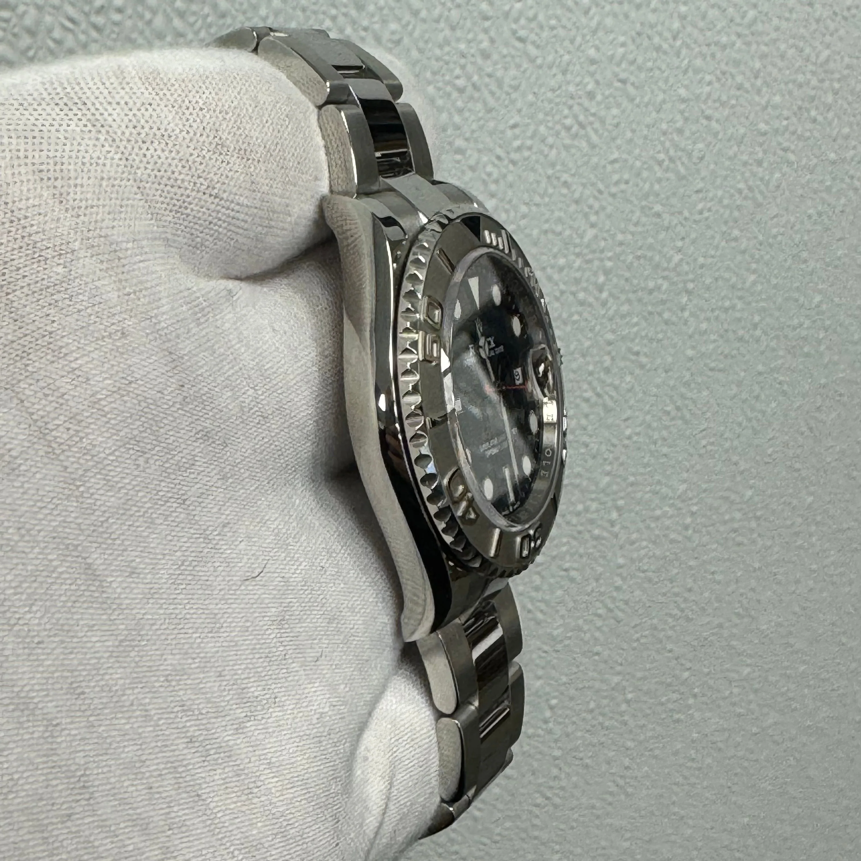 Rolex Yachtmaster 40mm Blue Dial Watch Ref# 126622 - Image 3