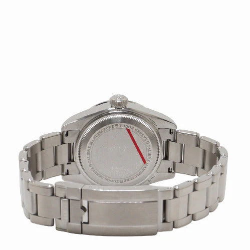 Tudor Mens Black Bay Pro Stainless Steel 39mm Black Dot Dial Watch Reference# 79470 - Image 4