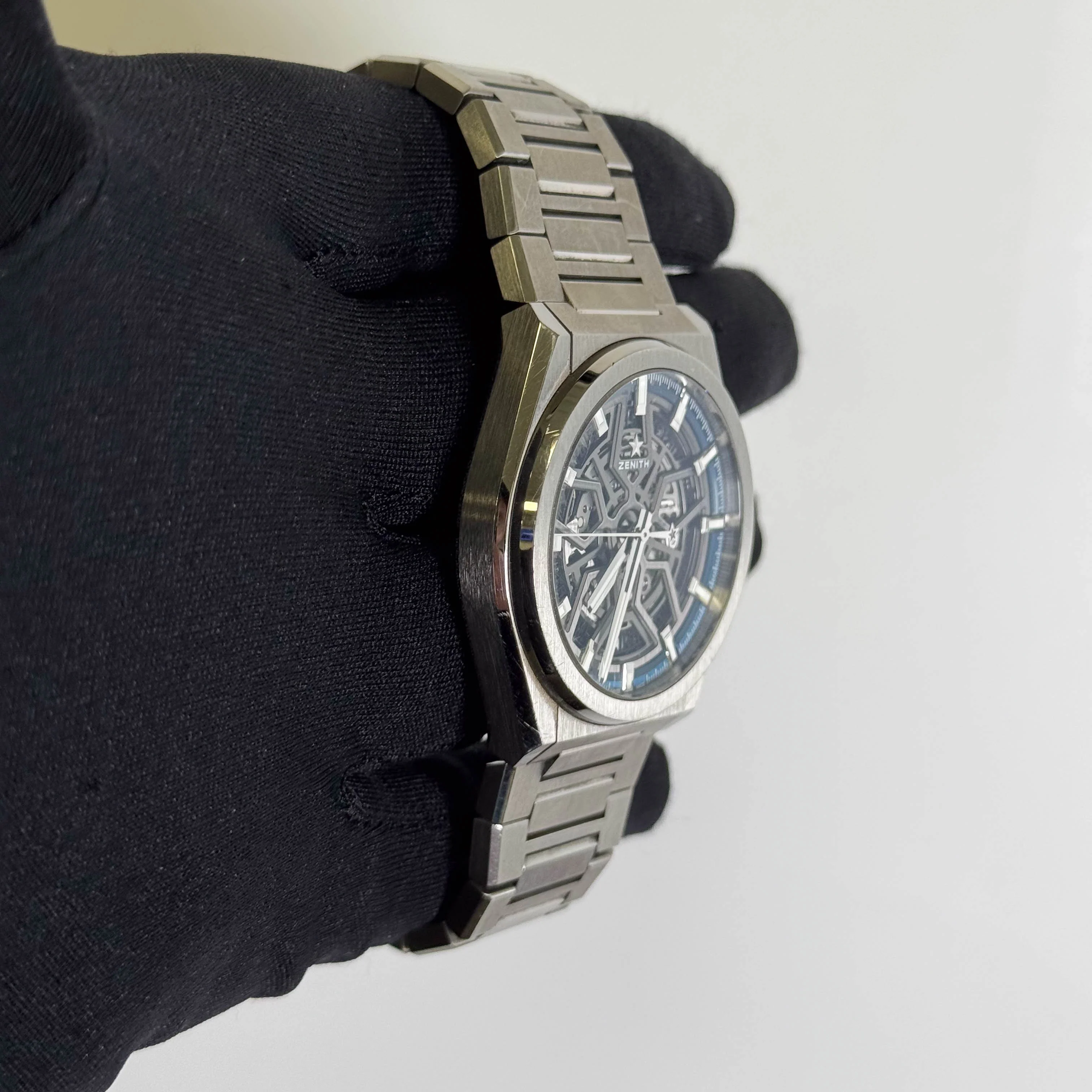 Zenith Defy 41mm Grey Skeleton Dial Watch Ref# 95.9000.670/78.M9000 - Image 3